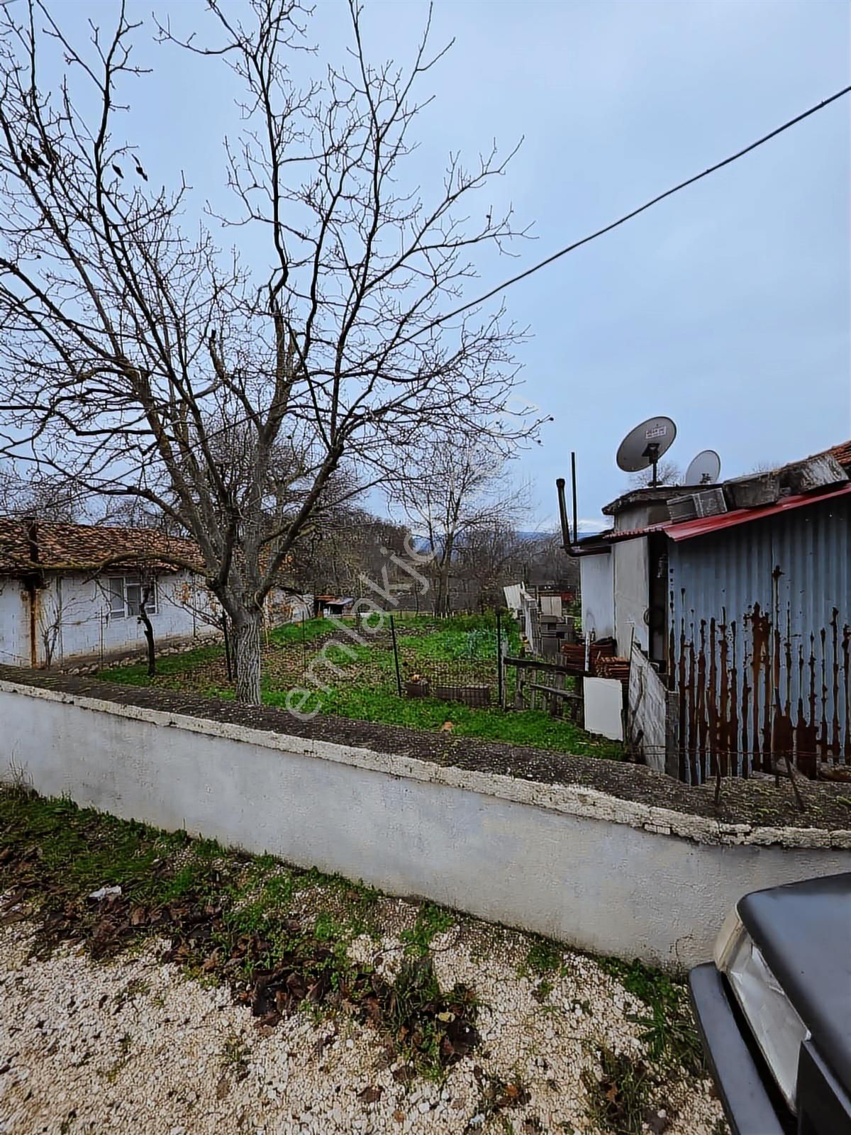 İnceoğlundan İlyasçılarda 536m2 Arsa İçerisinde Satılık Köy Evi - Görsel 9