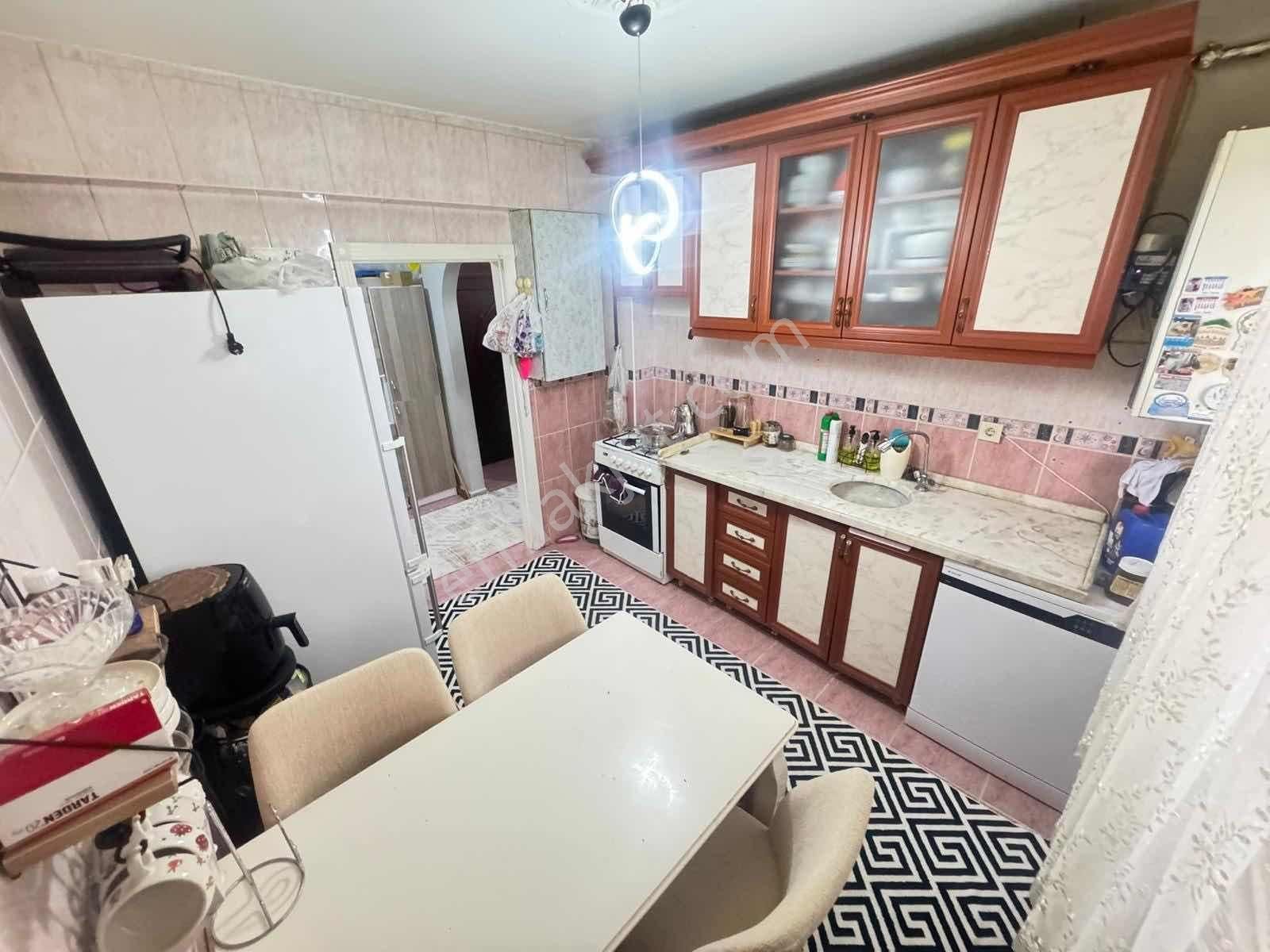 Şentürk Gayrimenkul'den**yüksek Giriş/altı Daire/süper Konumda** - Görsel 9