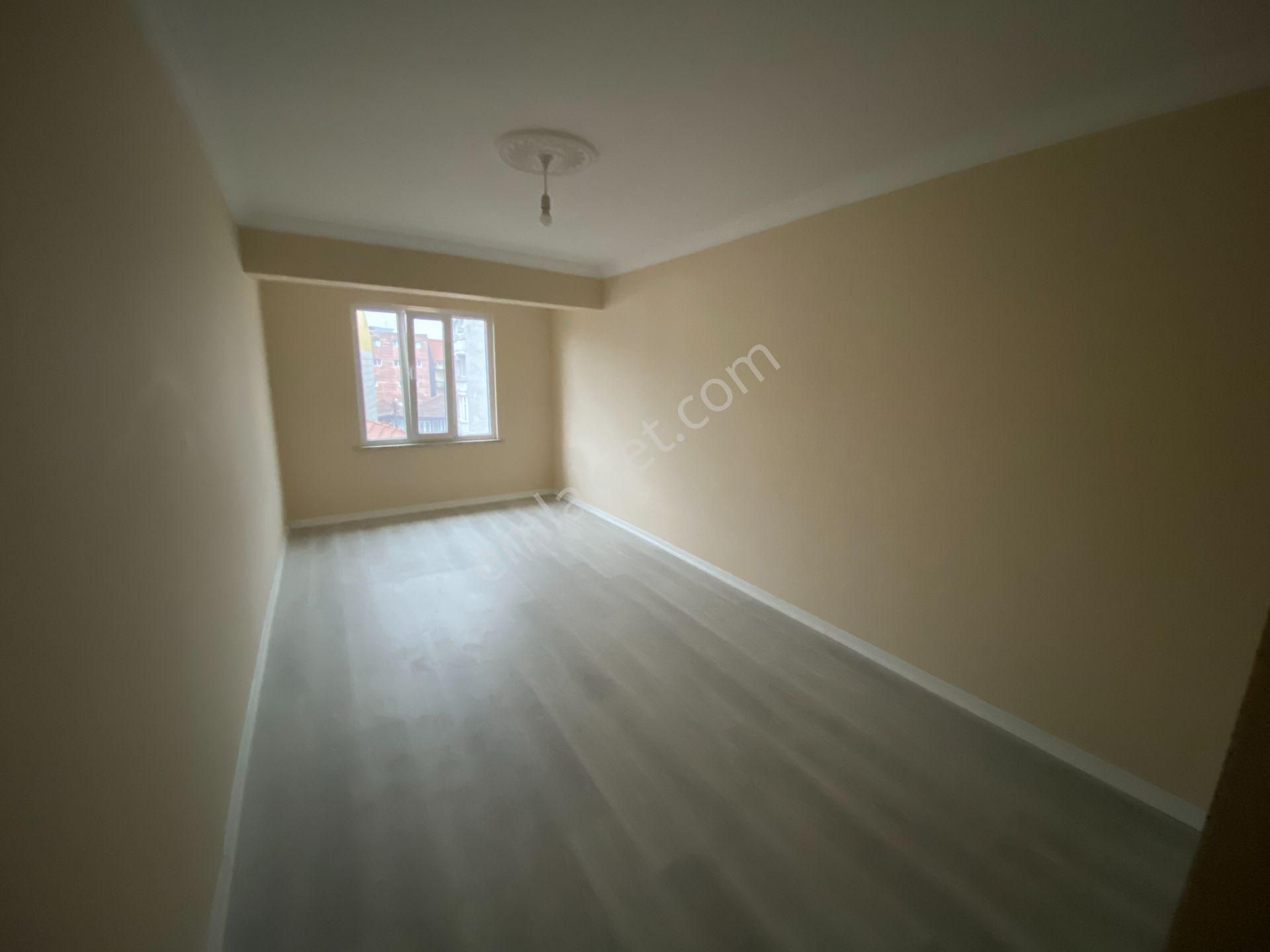 Hendek Merkezde 1+1 Kiralık Daire - Görsel 16