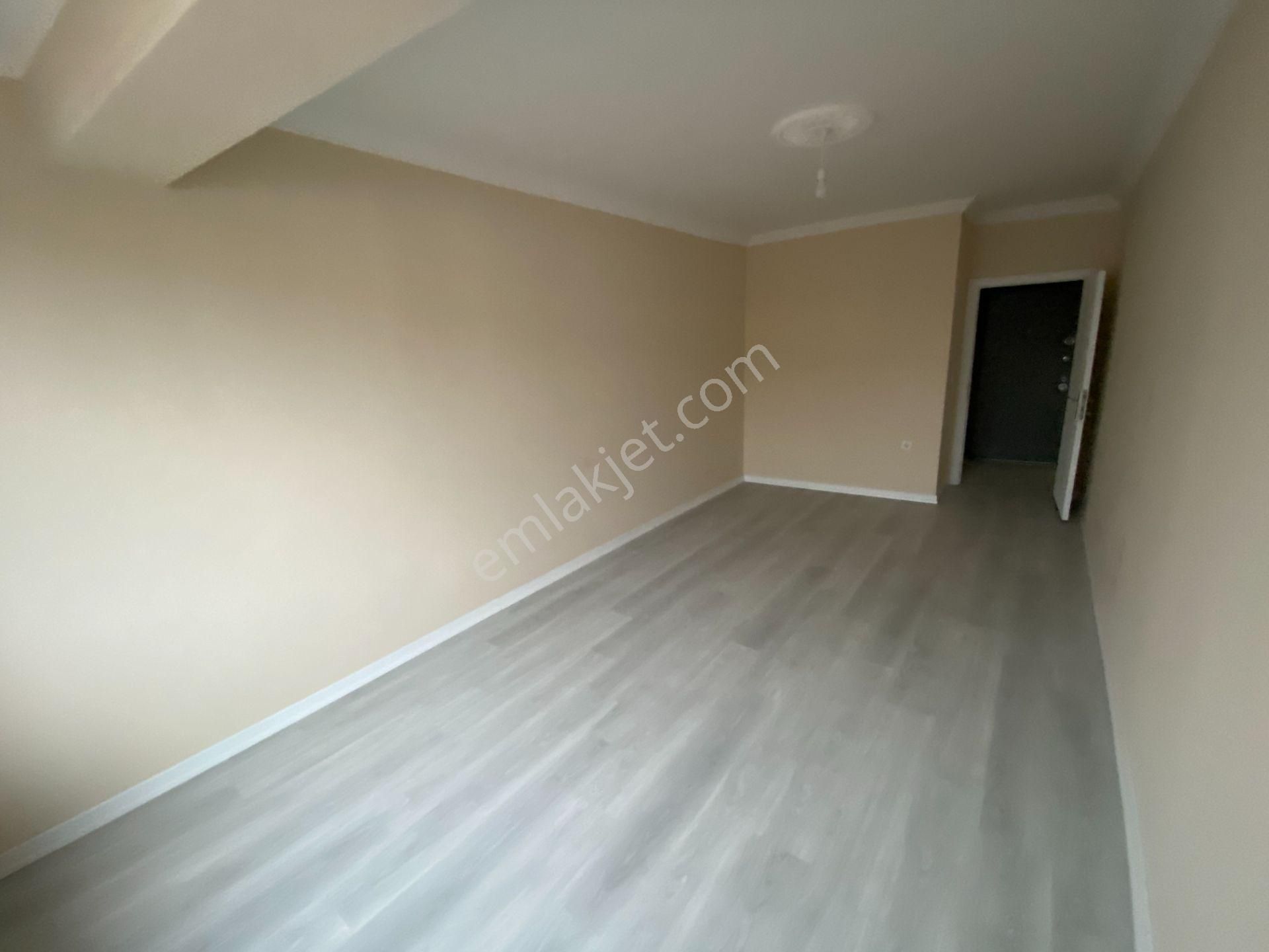 Hendek Merkezde 1+1 Kiralık Daire - Görsel 17