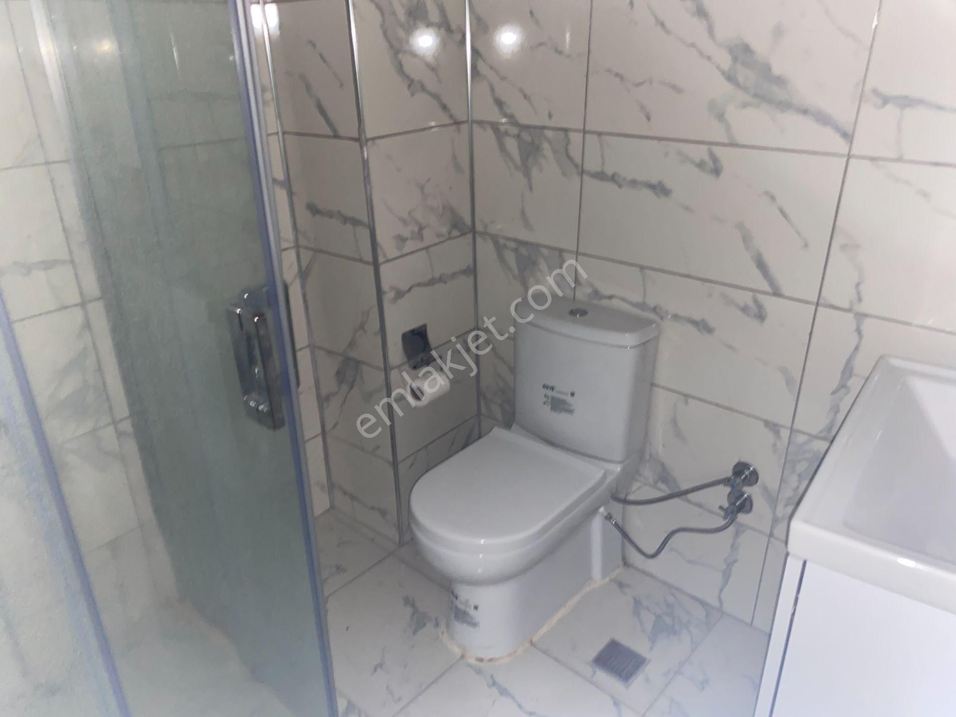 Hendek Merkezde 1+1 Kiralık Daire - Görsel 15