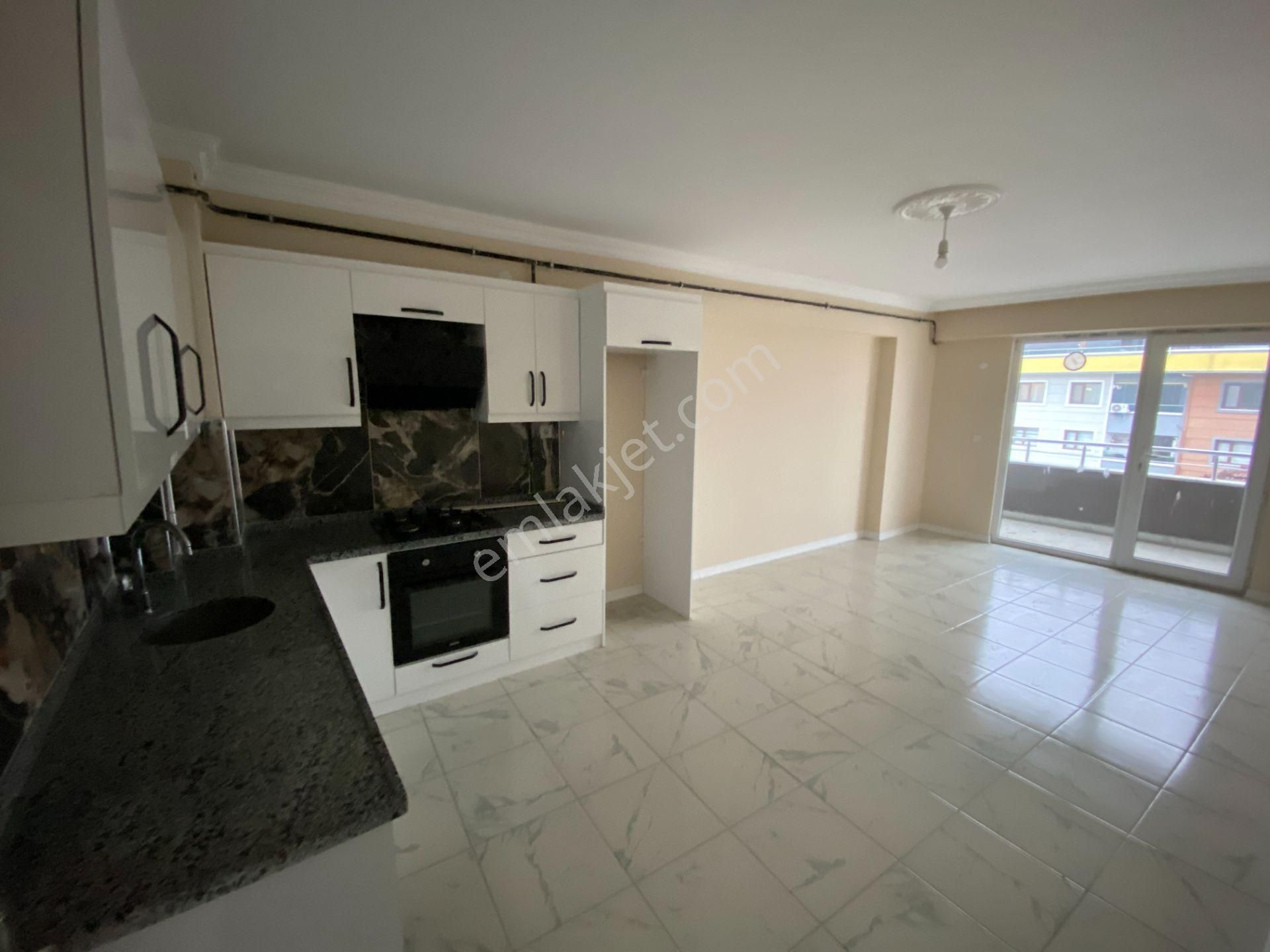 Hendek Merkezde 1+1 Kiralık Daire - Görsel 9