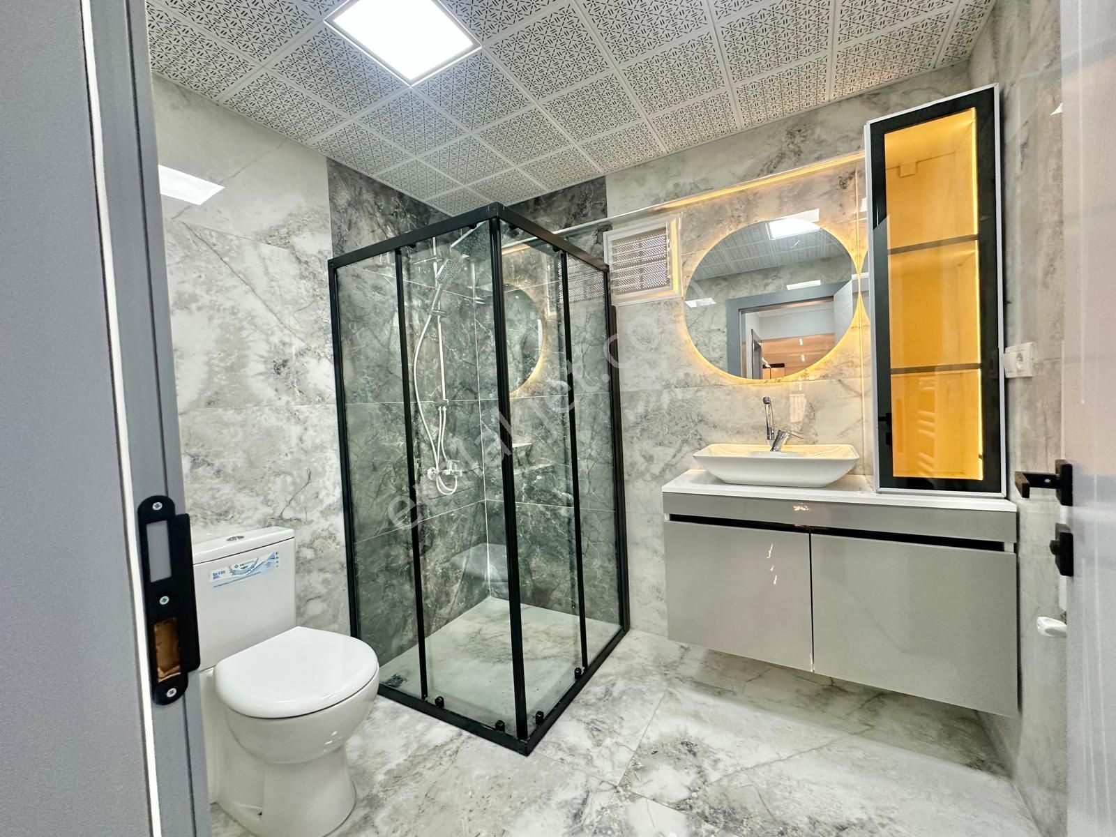 Maraşal Çakmak Mah. 3+1 Lüks Yapılı Salon Bağımsız Ara Katta - Görsel 14