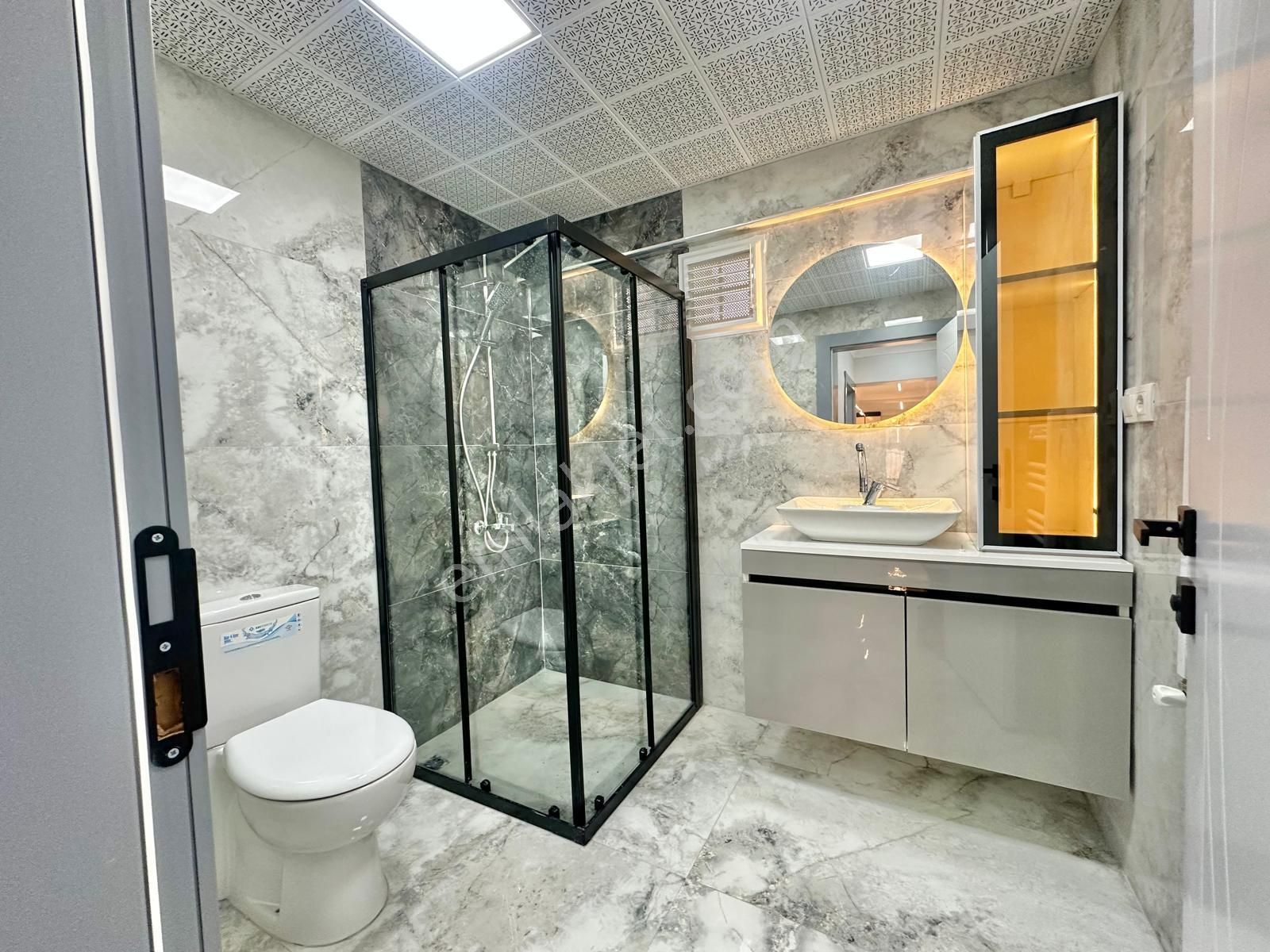 Maraşal Çakmak Mah. 3+1 Lüks Yapılı Salon Bağımsız Ara Katta - Görsel 16