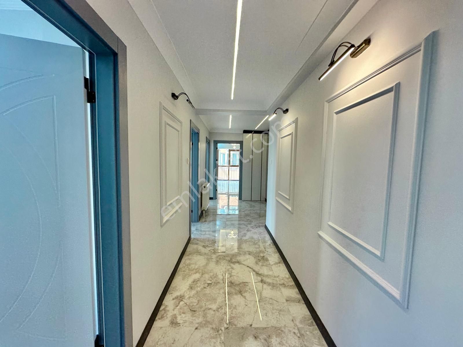 Maraşal Çakmak Mah. 3+1 Lüks Yapılı Salon Bağımsız Ara Katta - Görsel 28