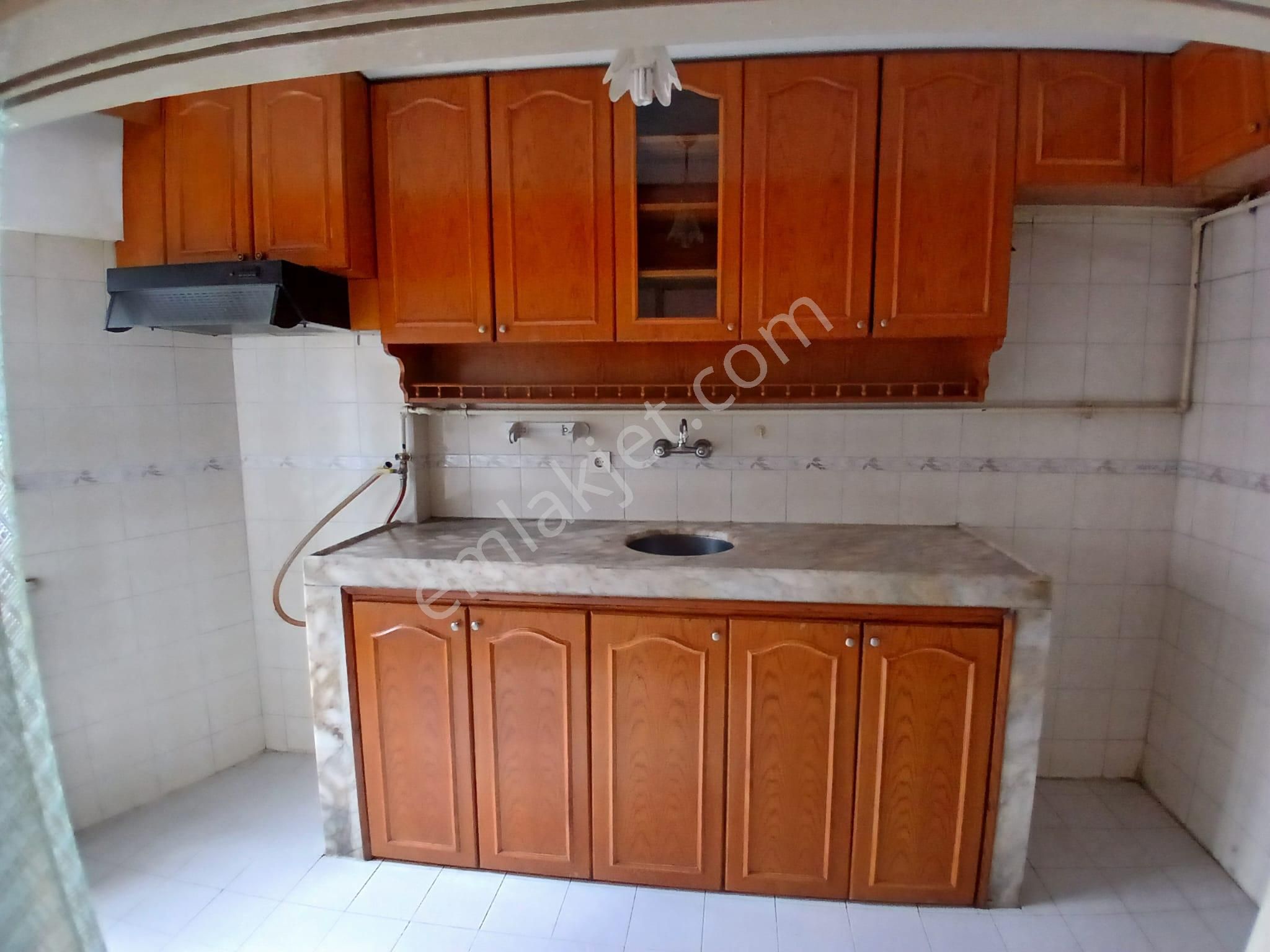 Gazcılar Cadde Üstü Bakımlı Kiralık Daire - Görsel 8
