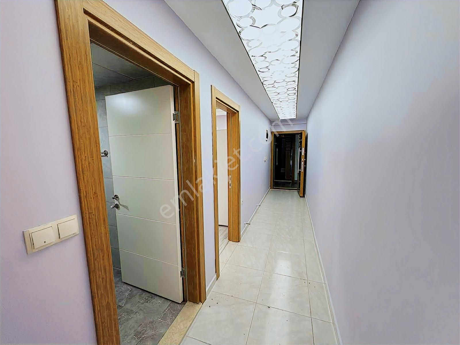 Kuşadası Davutlar Havuzlu Sitede Satılık 1+1 Daire - Görsel 19