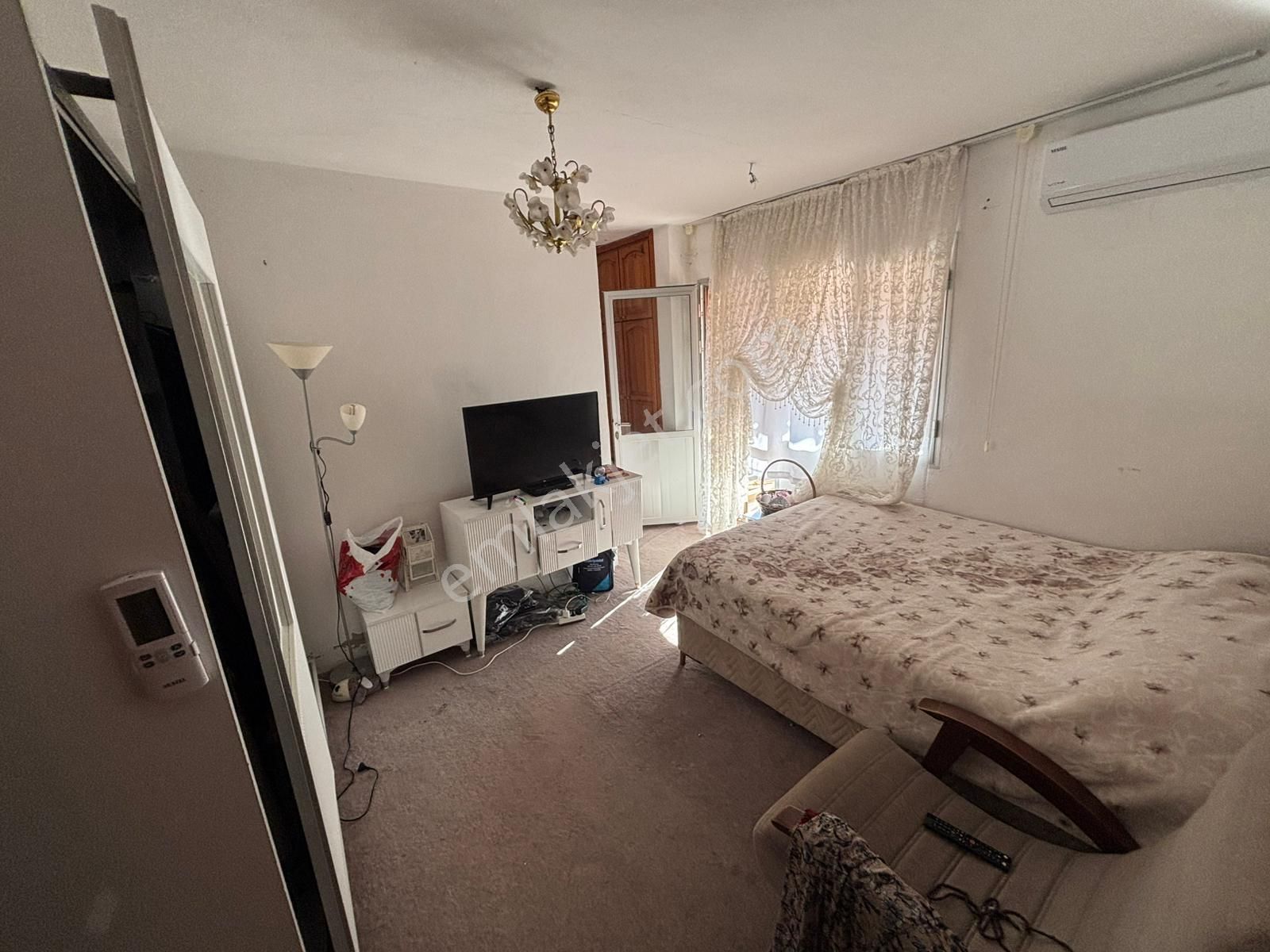 Kıyıkışlacıkta Denize 30 Metre Satılık Villa 636 M2 Arsa İçinde - Görsel 12