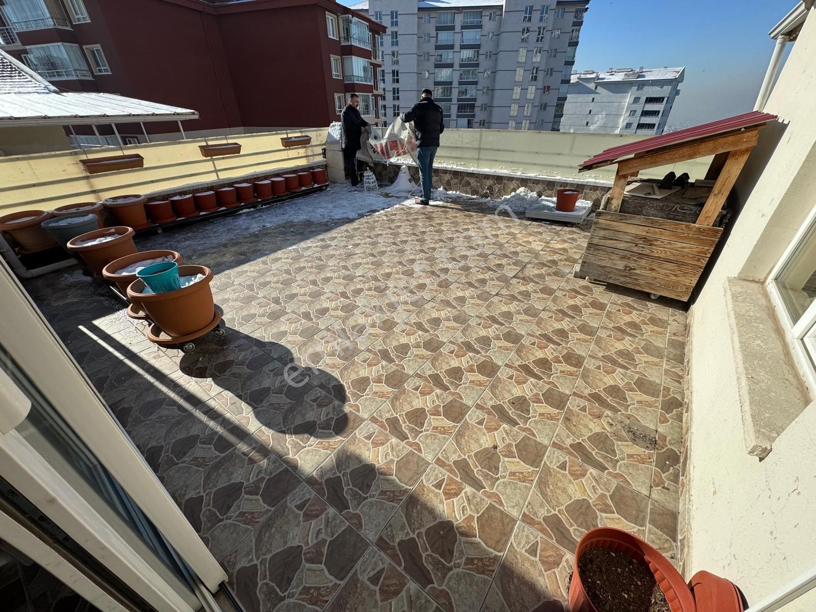 Gold Emlaktan Emsalsiz Fiyata Merkezi Konumda Full Yapılı Geniş Odalı Lüks 5+1 Dubleks Daire - Görsel 33