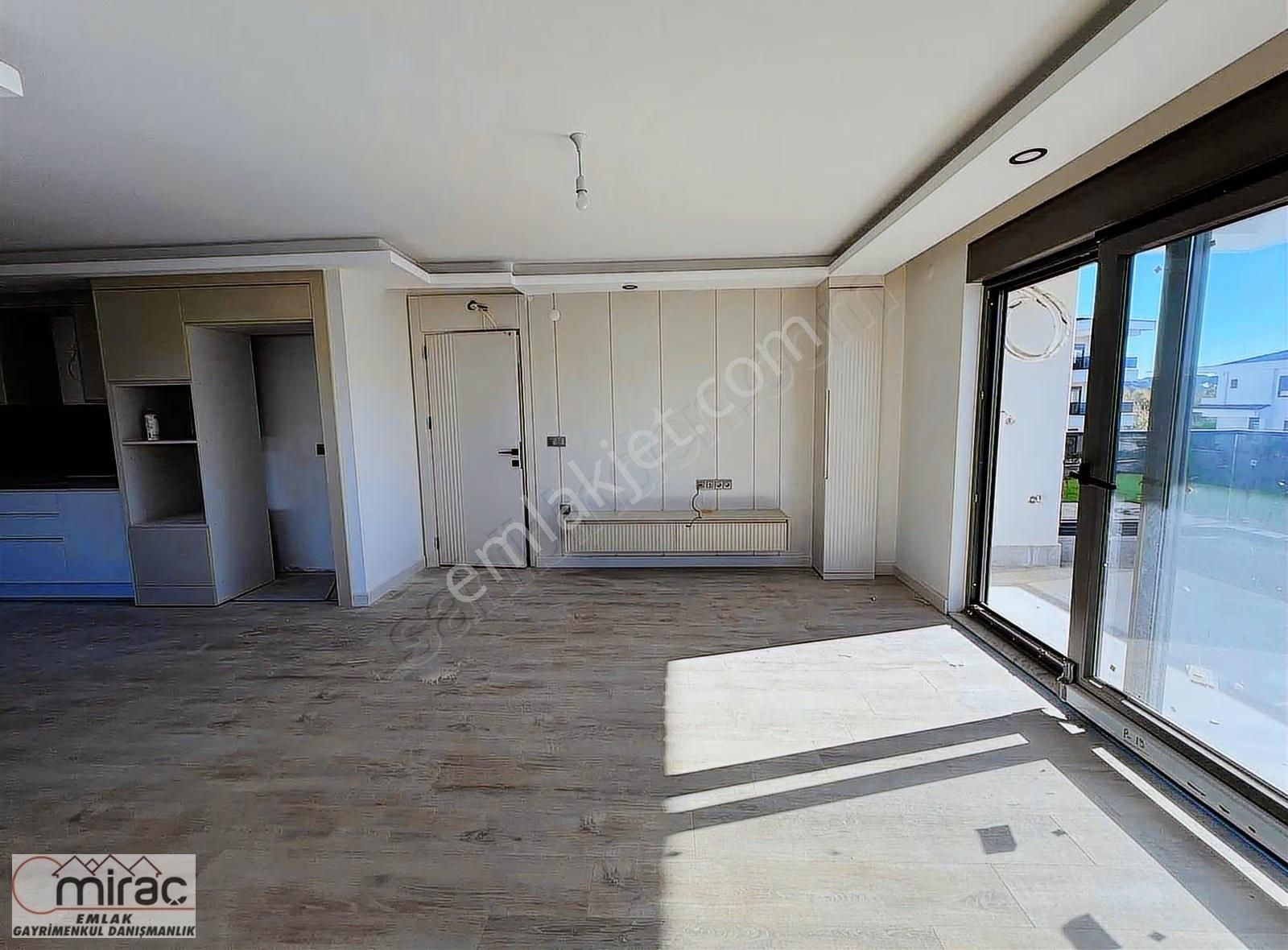 Lüks Site İçerisinde Havuzlu Geniş Ve Ferah 3+1 Daire - Görsel 25