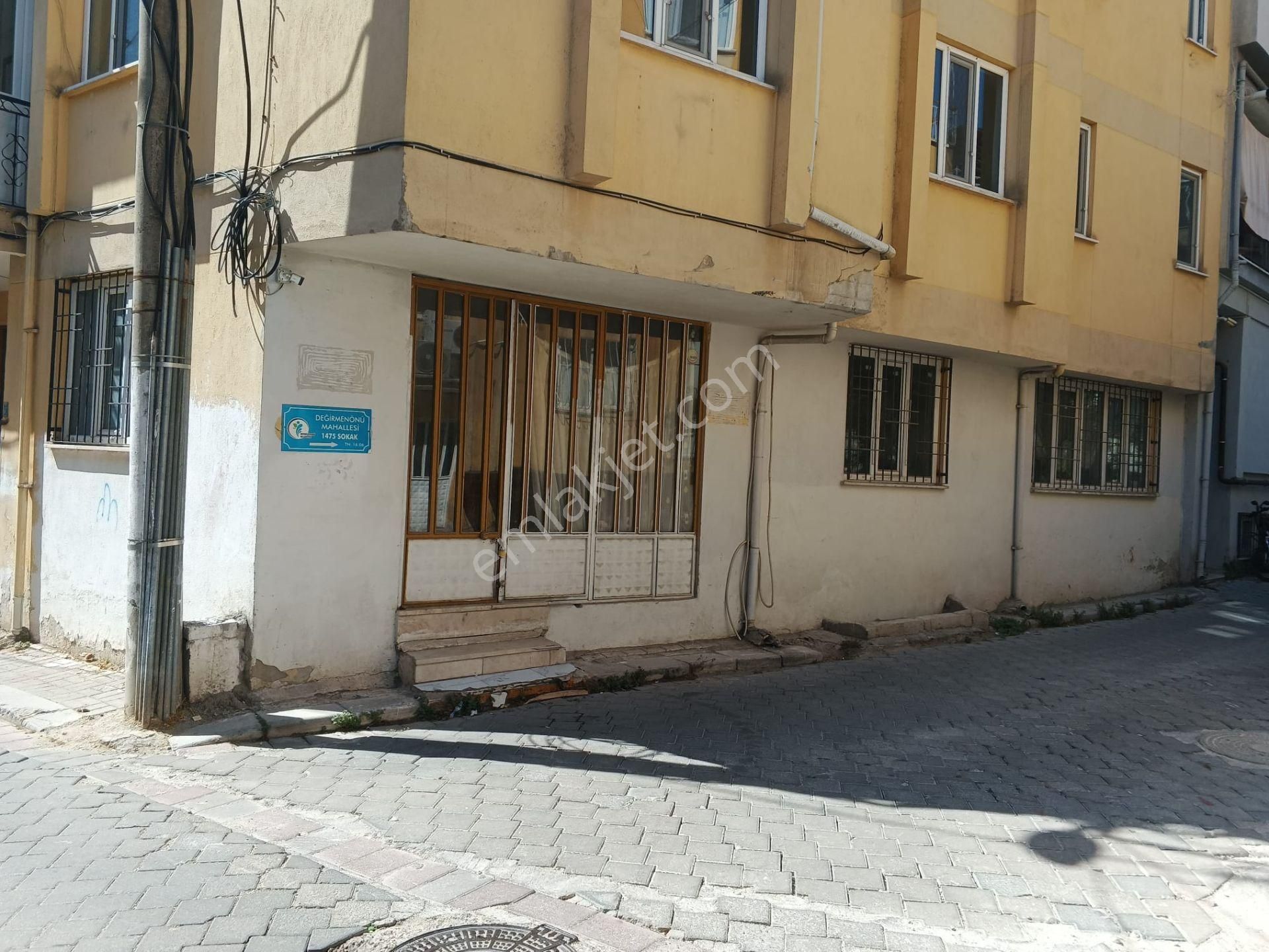 Acil Sahibinden Lise Çaybaşı Cad. Karaman Pazarına Yakın İş Yeri