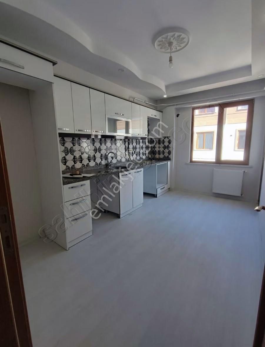 Tekirdağ Çerkezköy Kızılpınar Site İçerisinde 2+1 Ara Kat Daire - Görsel 4