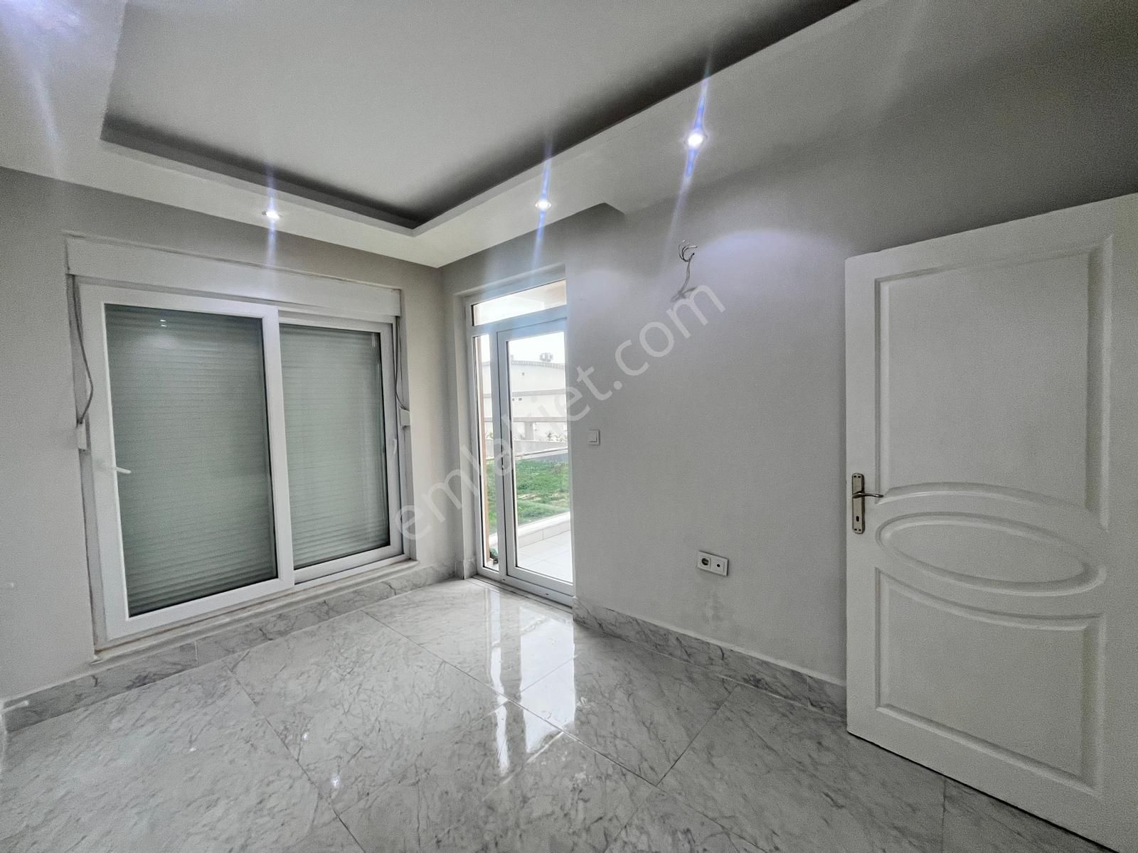 Güzeloba Sahile Ve Servis Güzergahına Yakın Katta 1+1 - Görsel 14