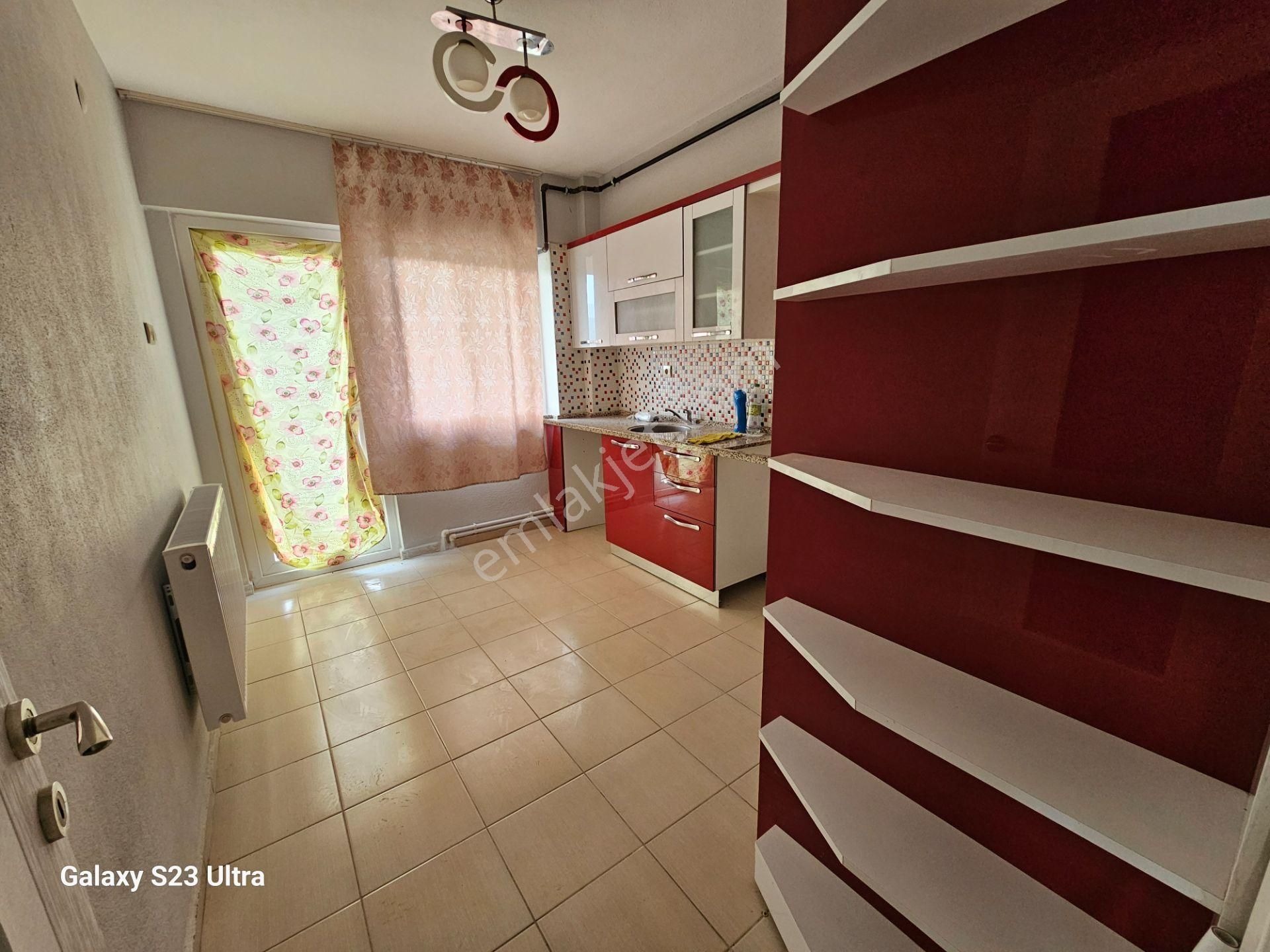 Göçmen Gayrimenkul'den Yıldıztepe Mah.3+1 Satılık Daire - Görsel 6