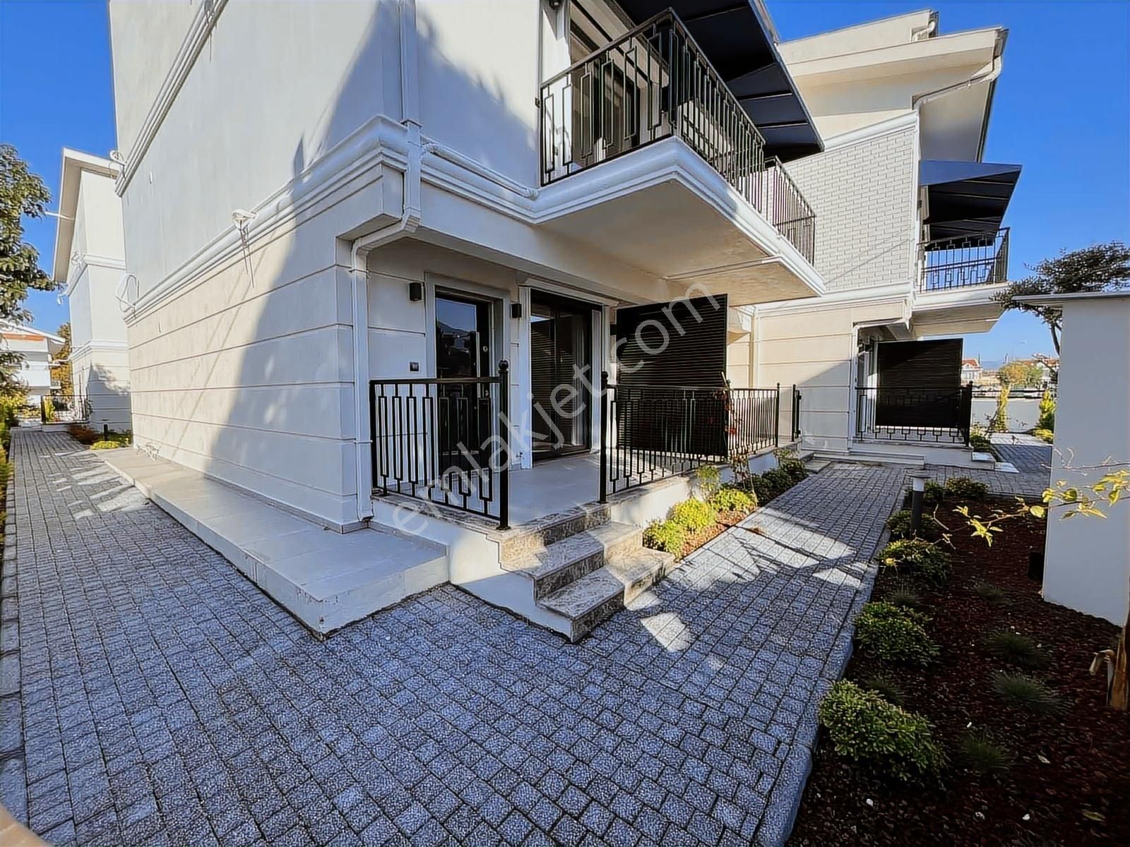 Fethiye Foçada Satılık Lüks Site İçerisinde 1+1 Havuzlu Daire - Görsel 28