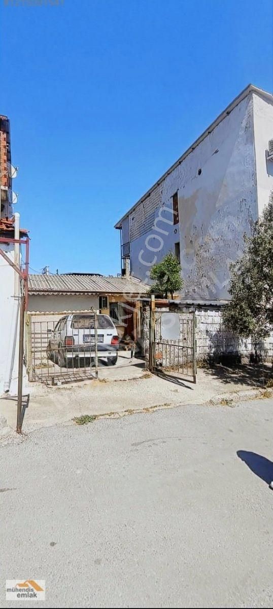 Karabağlar Peker Mah. Hisseli 145 M2 Arsada Bahçeli Müstakil Ev - Görsel 2