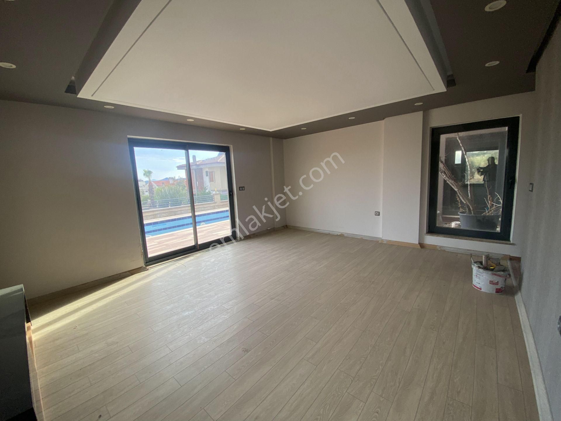 Balıkesir Ayvalık Cunda Da Satılık Muhtesem Villa.denize Sıfır. - Görsel 6