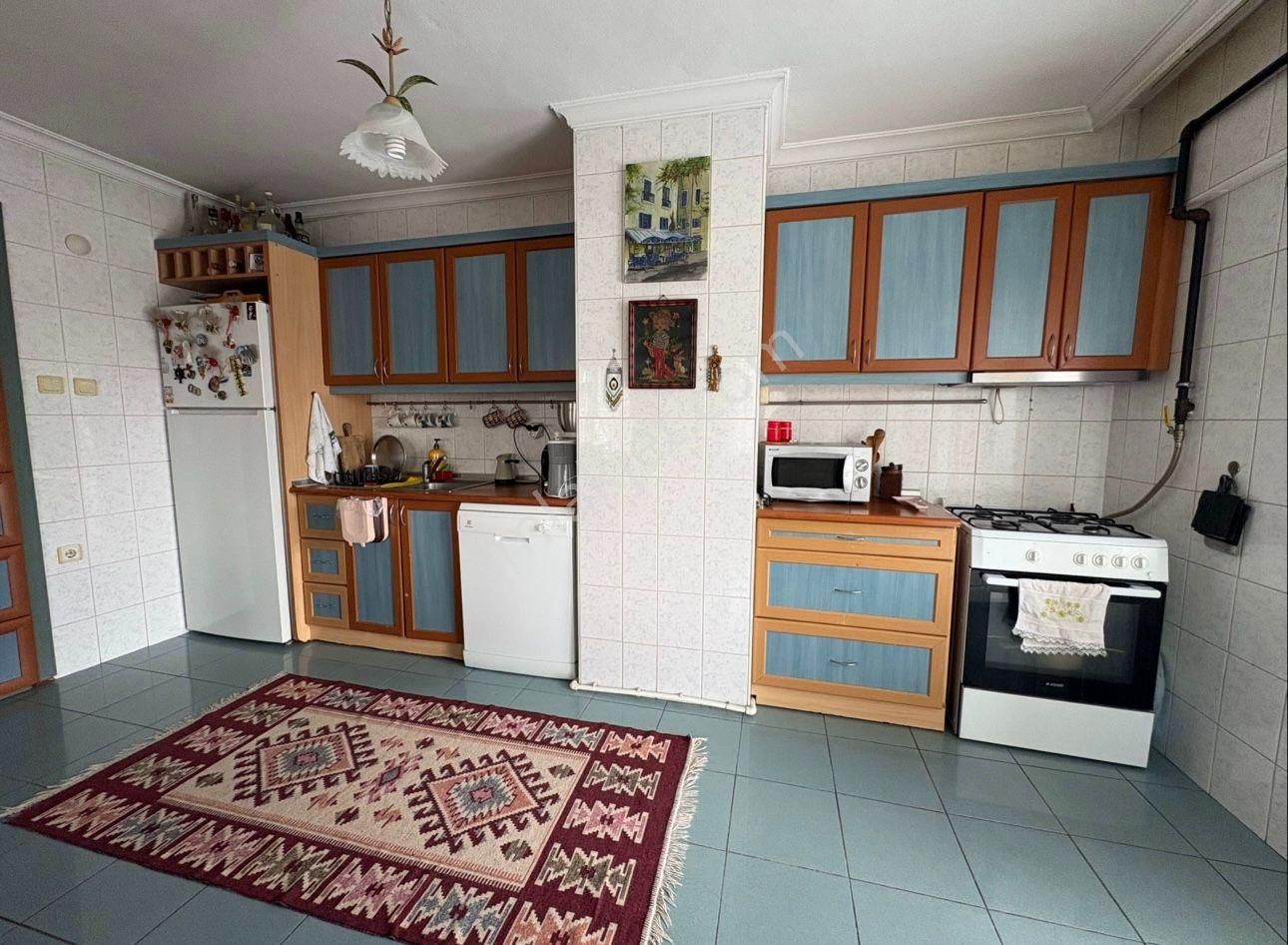 Oben'den Cihadiye Caddesinde 80m² Teras 120m² Net İç Kullanımlı - Görsel 6