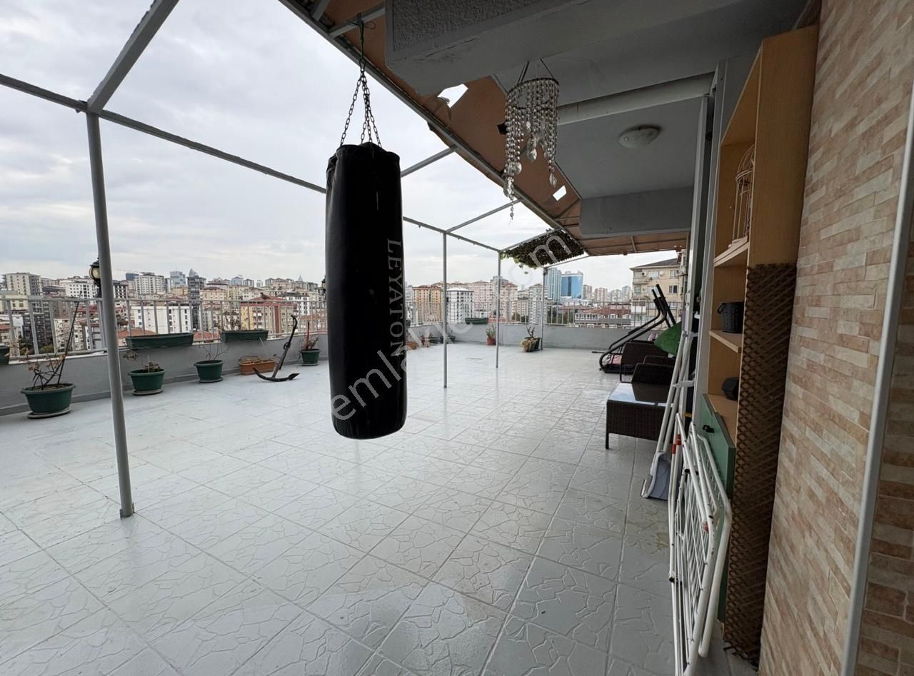 Oben'den Cihadiye Caddesinde 80m² Teras 120m² Net İç Kullanımlı - Görsel 9