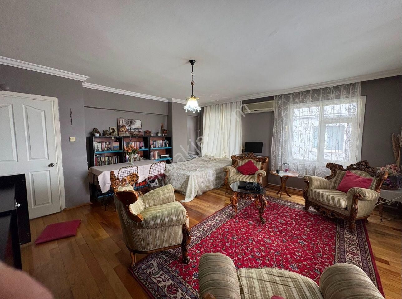 Oben'den Cihadiye Caddesinde 80m² Teras 120m² Net İç Kullanımlı - Görsel 14