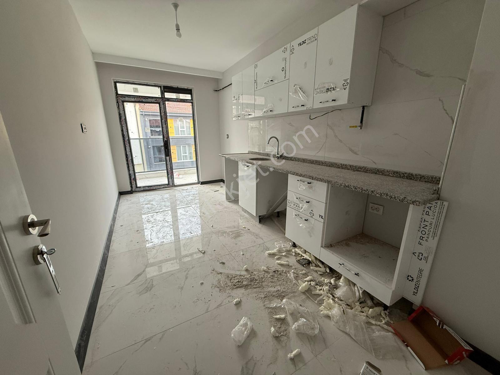 Emek Ertaş Caddesi Yakınında 2+1 Satılık Sıfır Daireler - Görsel 3