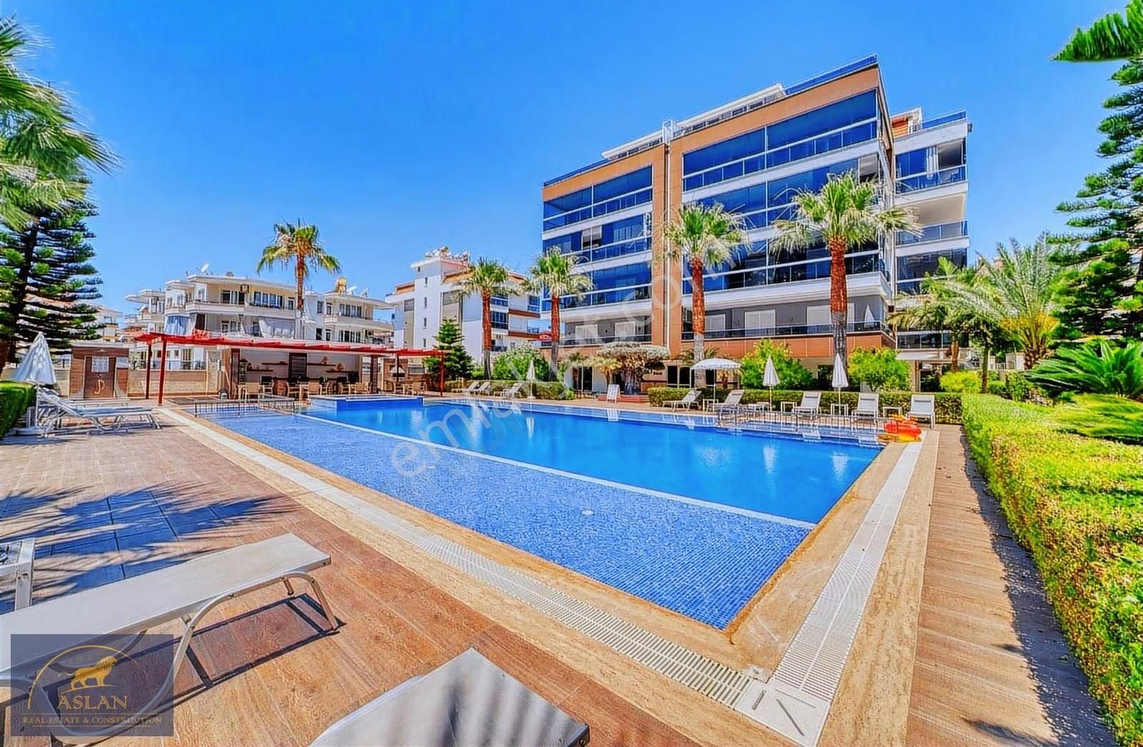 Alanya Oba Besthome 15 V.i.p Sitesinde Satılık 2+1 Daire