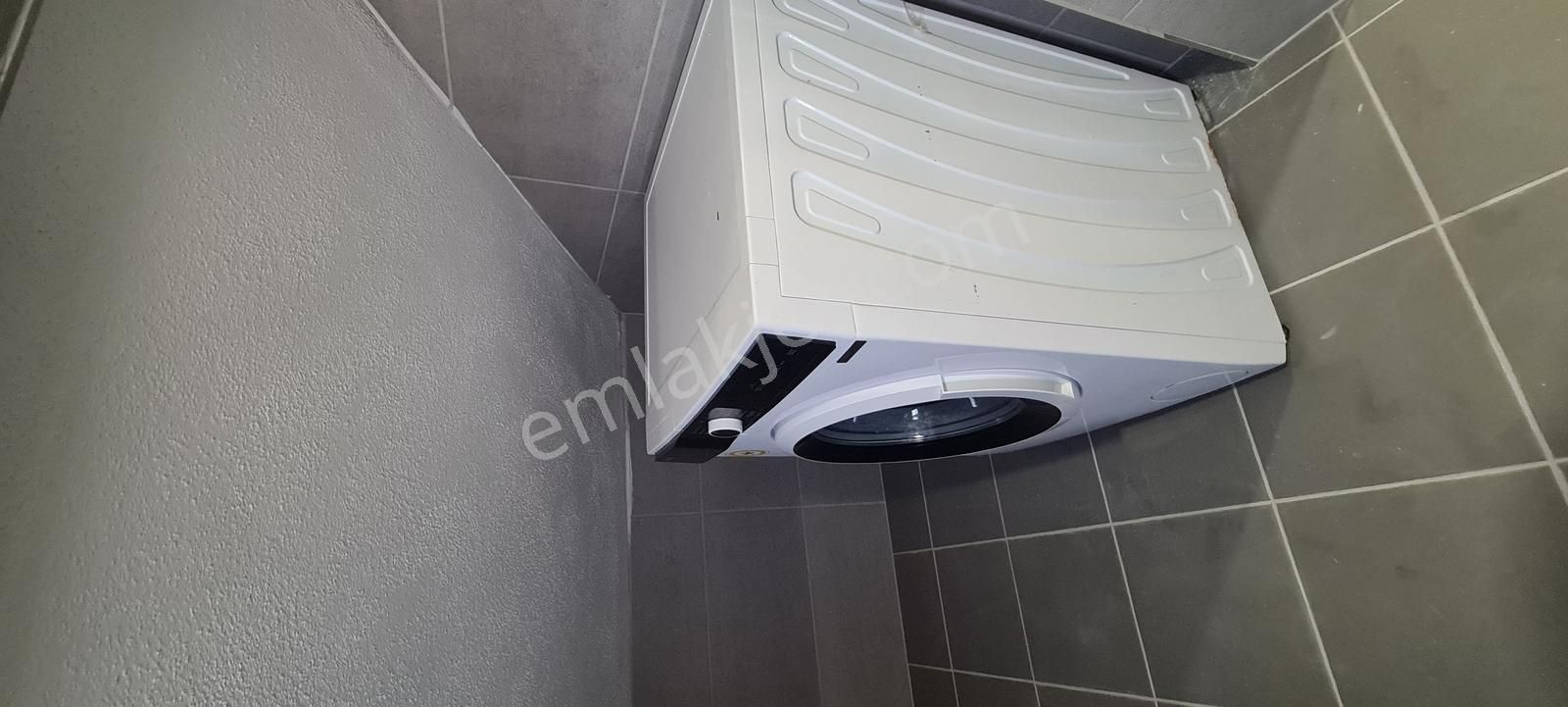 İnegöl Merkezde Kiralık 1+1 Eşyalı Asansörlü Daire - Görsel 10