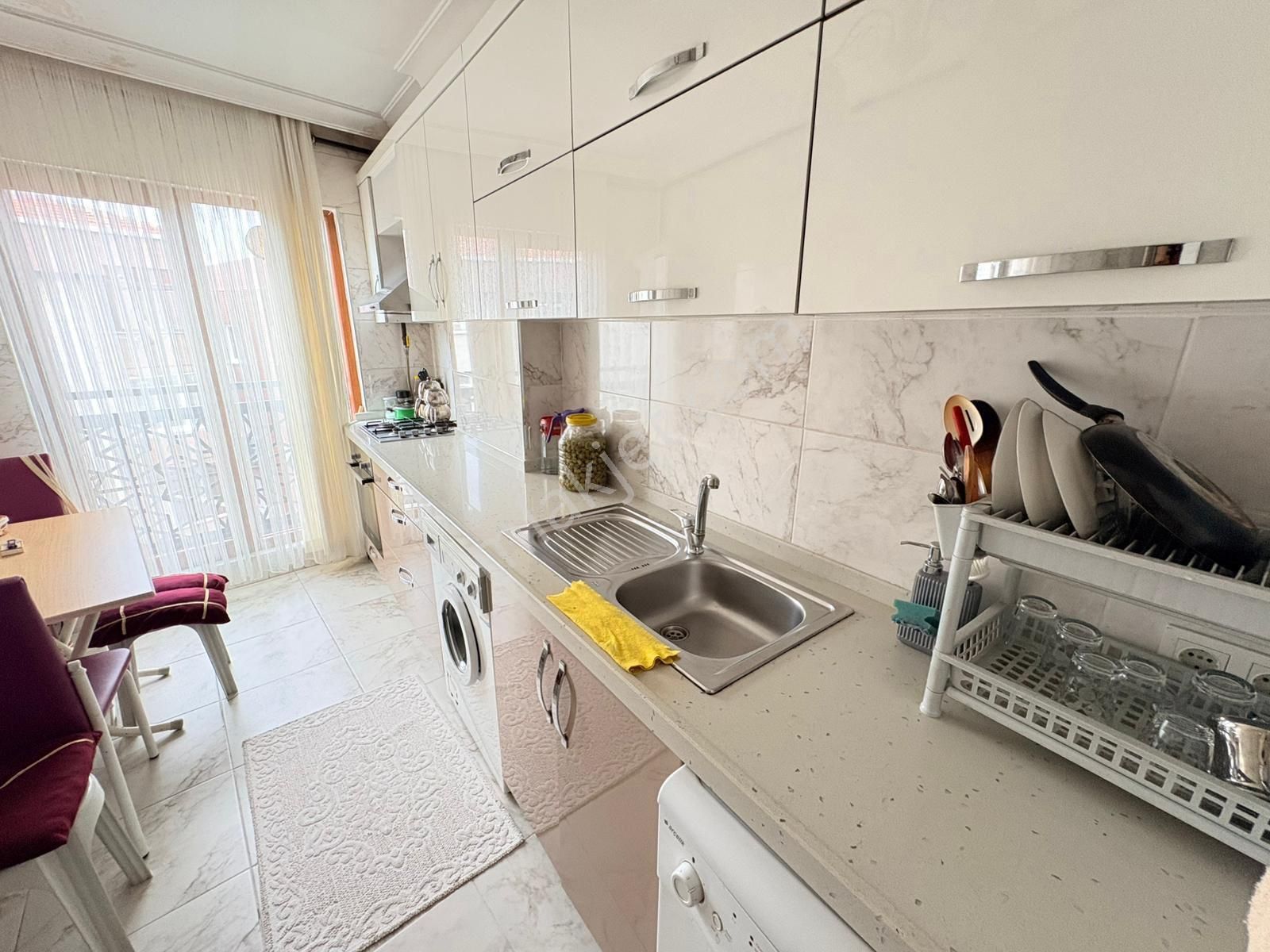 Zeytinburnu Gökalp Te 2+1 Satılık Yeni Daire - Görsel 2