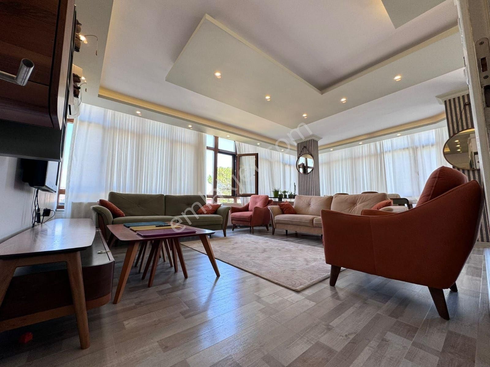 Rw Nefes' Ten Öğretmenler Mahallesinde 200 M² 4+1 Kat Dubleksi - Görsel 8