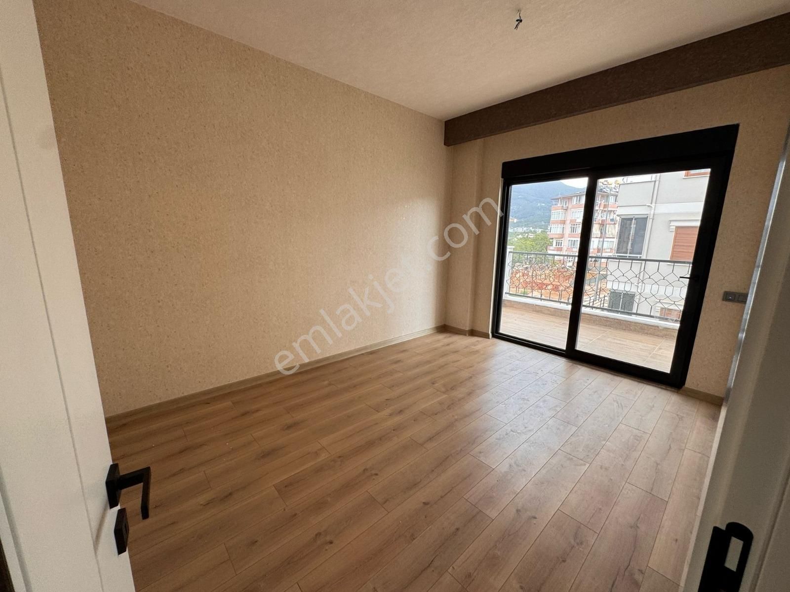 Satılık 2+1 Bahçe Dubleks Sıfır Modern Dizayn Alanya Oba - Görsel 9