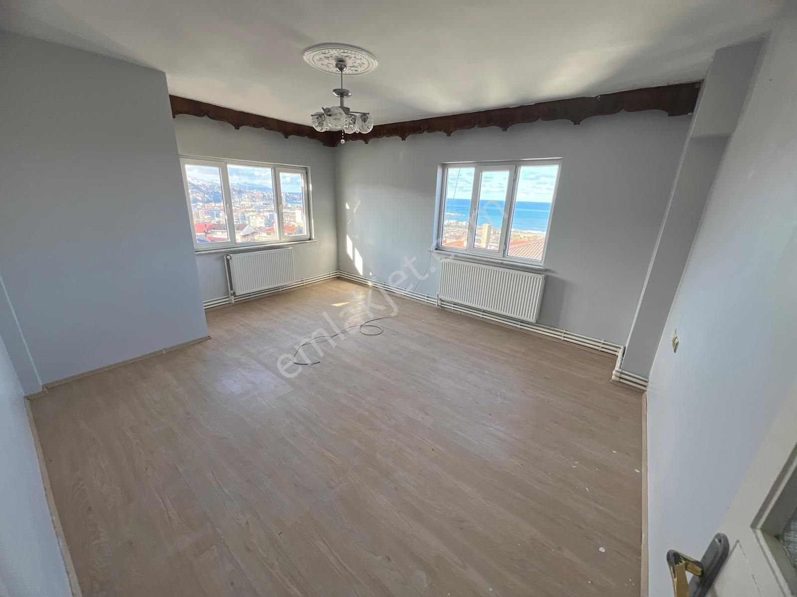 Yalı Gayrimenkul'den Merkezi Konum Deniz Manzaralı 3+1 Daire - Görsel 2