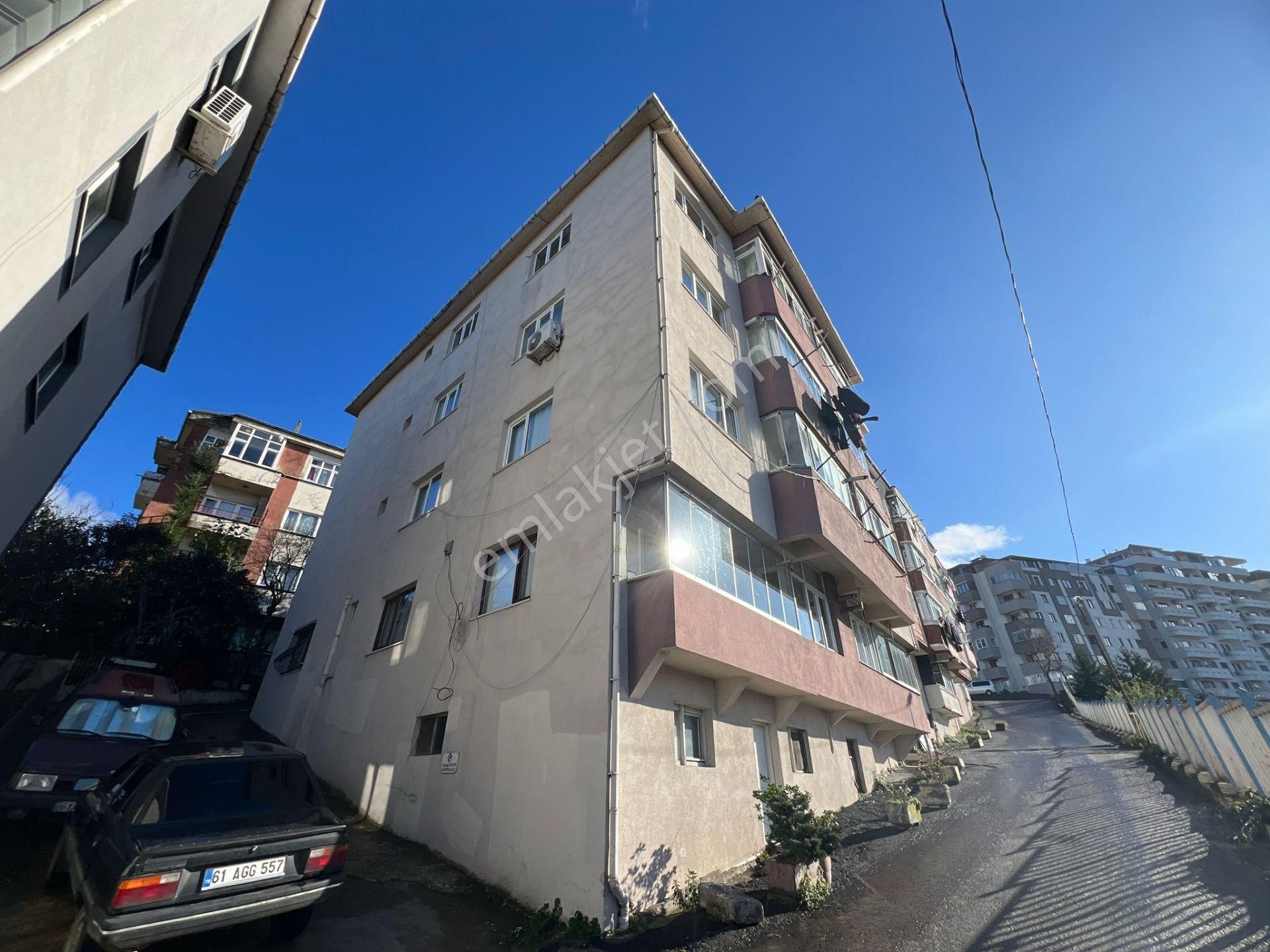 Yalı Gayrimenkul'den Merkezi Konum Deniz Manzaralı 3+1 Daire