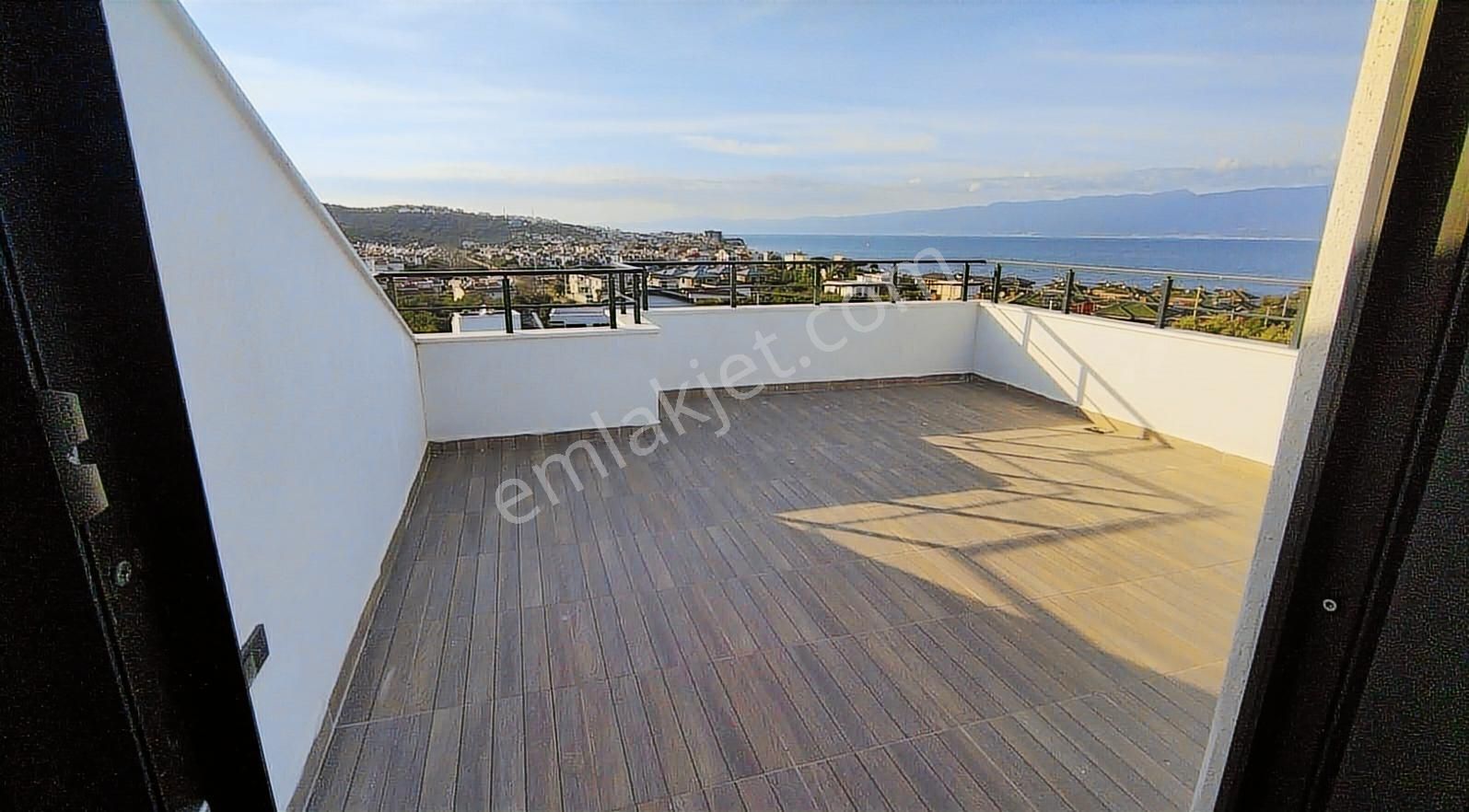 Rw Nefes'ten Pelitköy'de 3+1 Teraslı Körfez Manzaralı İkiz Villa - Görsel 5