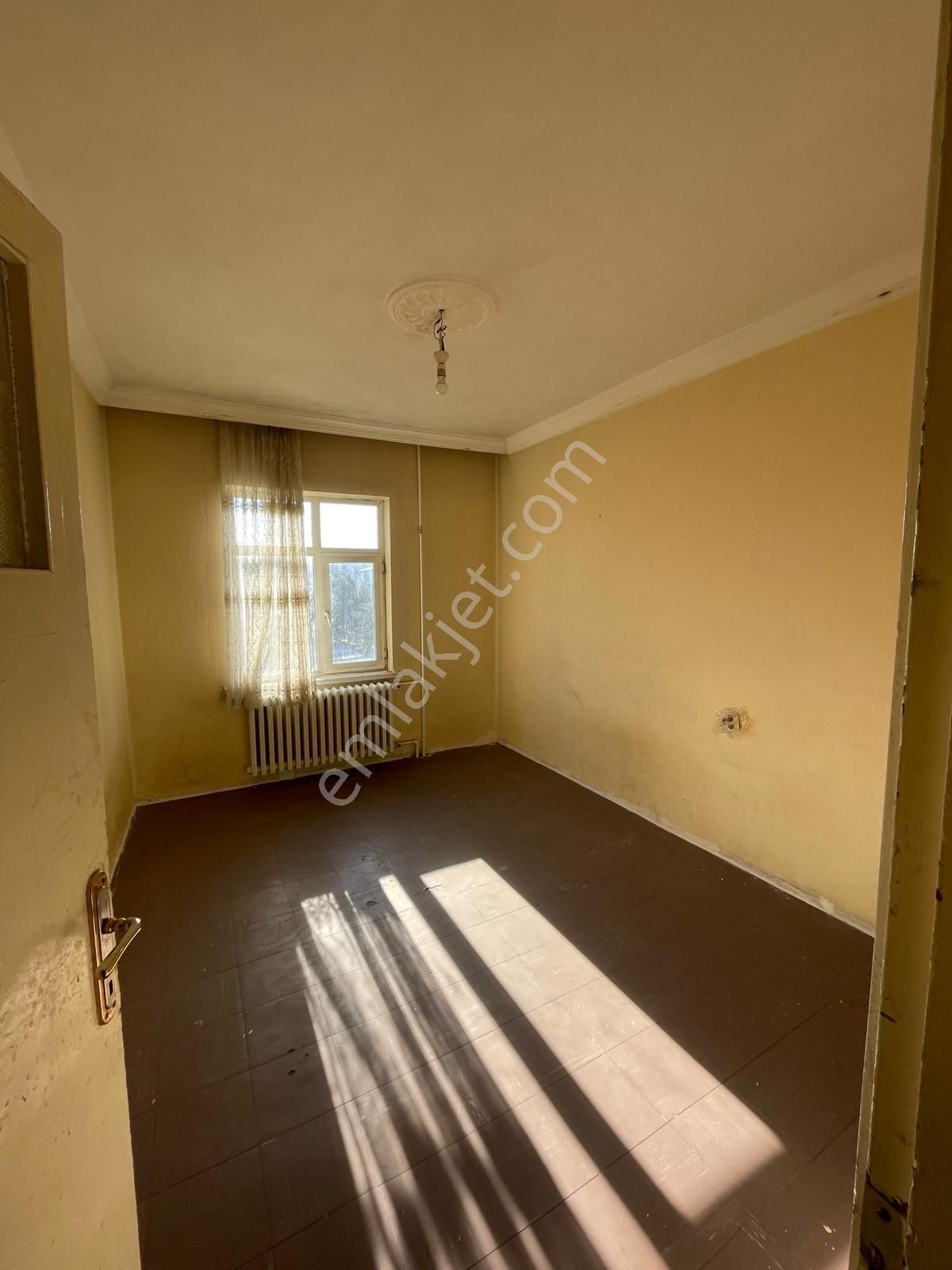 Afyon Üçok Emlaktan Dumlupınar Mah Satılık 2+1 Fırsat Daire - Görsel 16