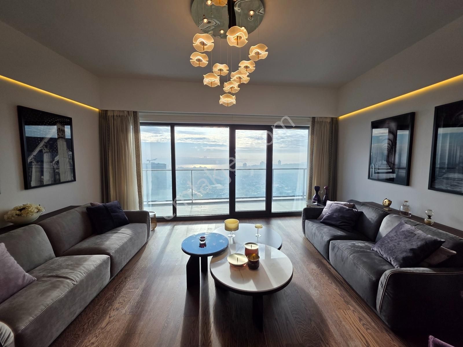 Bomonti Rotana Residences Boğaz Manzaralı 4+1 En Buyuk Tıpı