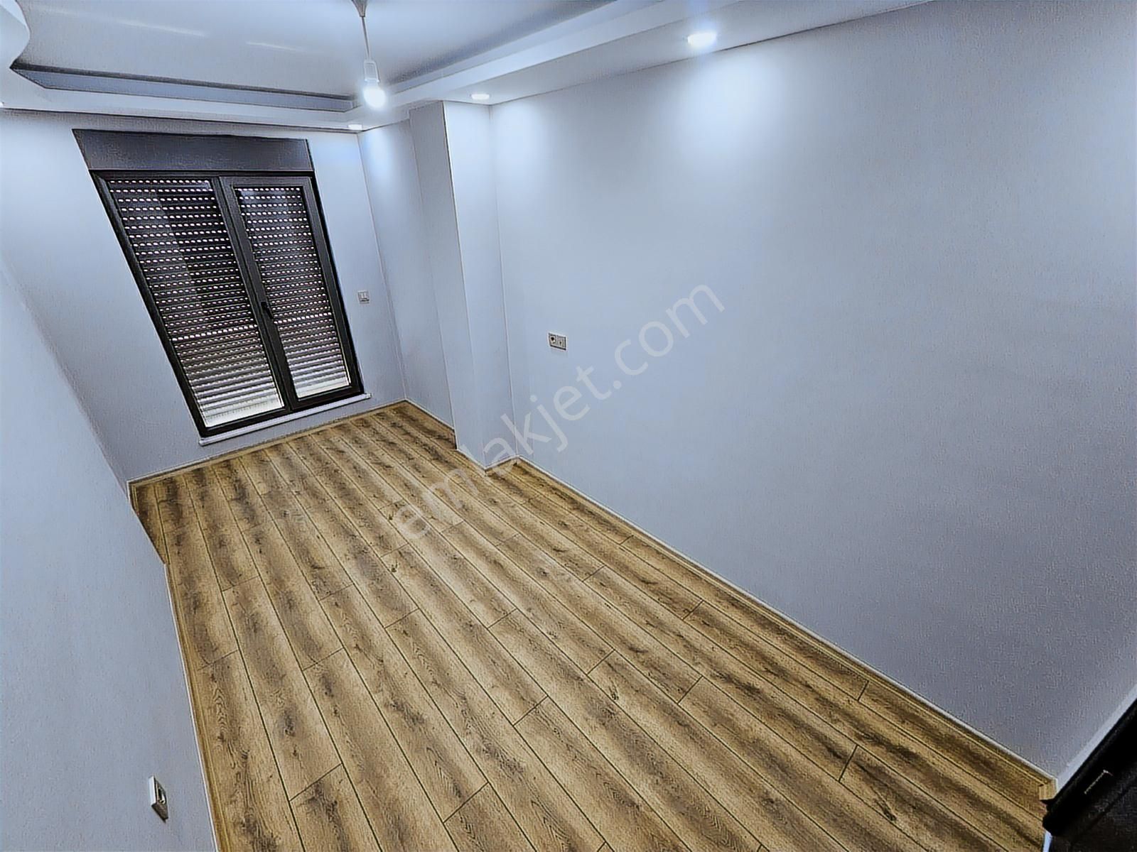 Eu Gayrimenkulden Şömineli Denize Yakın 4+1 Villa - Görsel 23
