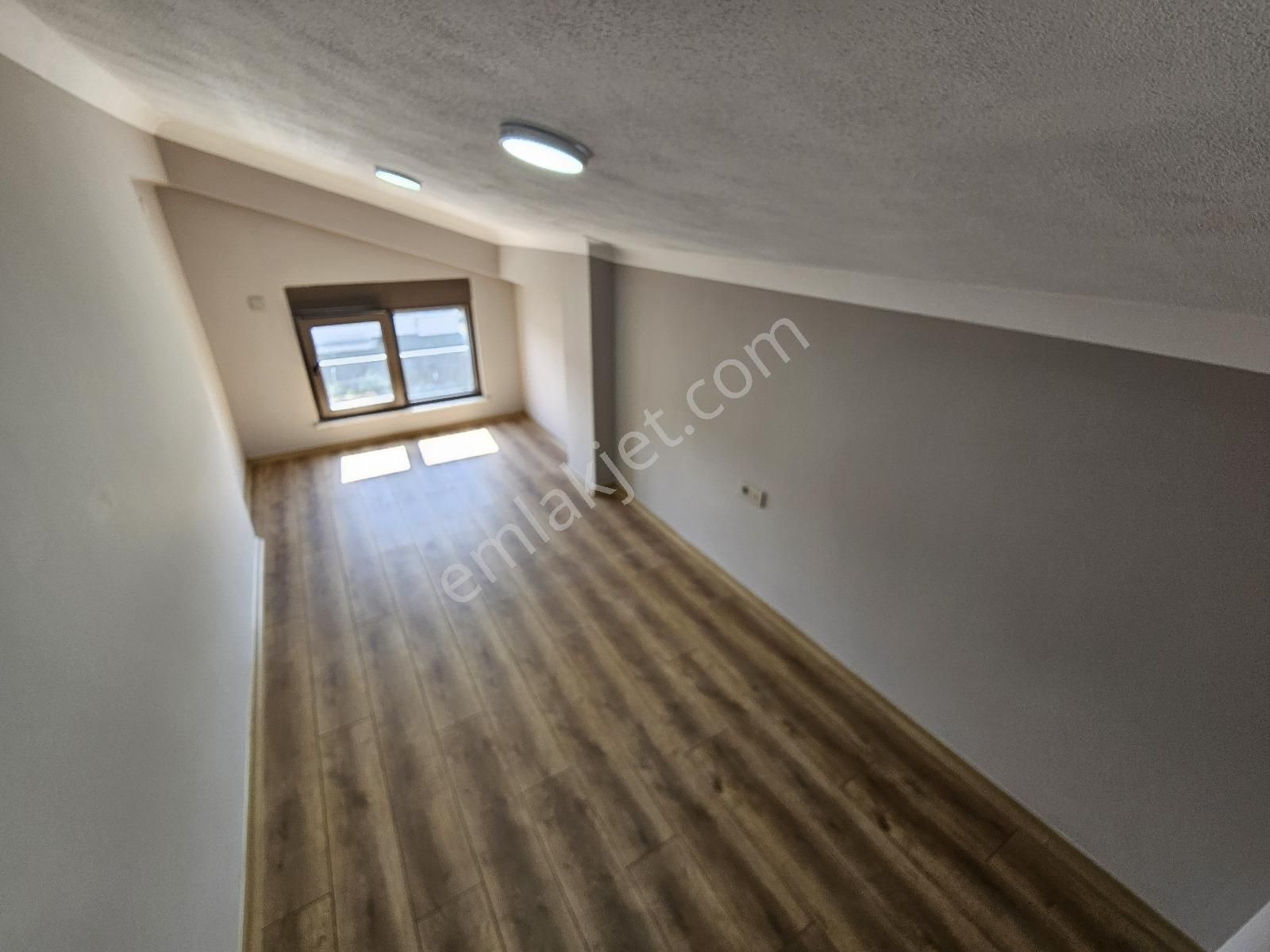 Eu Gayrimenkulden Şömineli Denize Yakın 4+1 Villa - Görsel 10