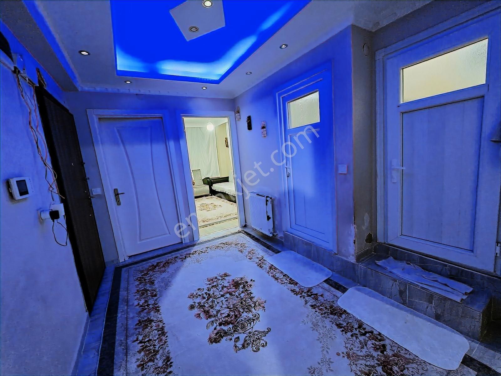 Mimar Yapıdan Satılık 2+1 Krediye Uygun İskanlı Bahçe Kat