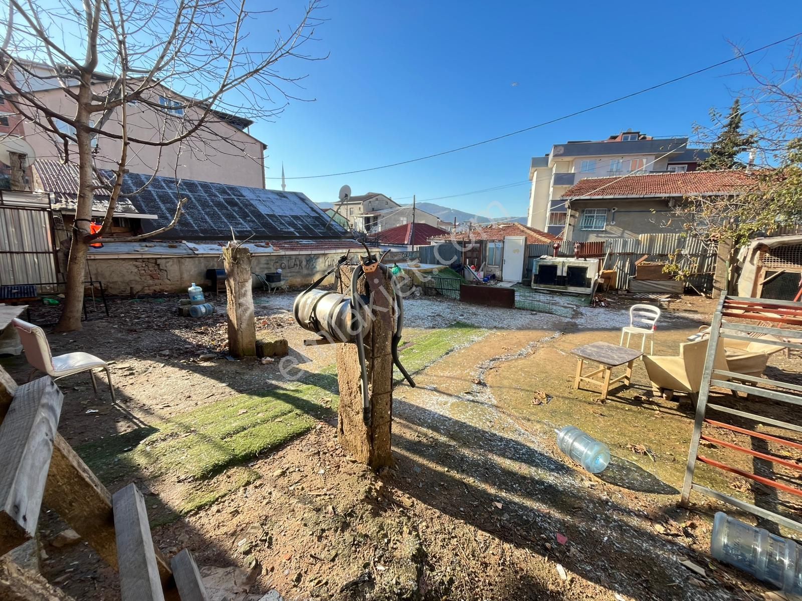 Ahmet Yesevi'de Konut İmarlı Tek Tapulu 205m Satılık Arsa - Görsel 6