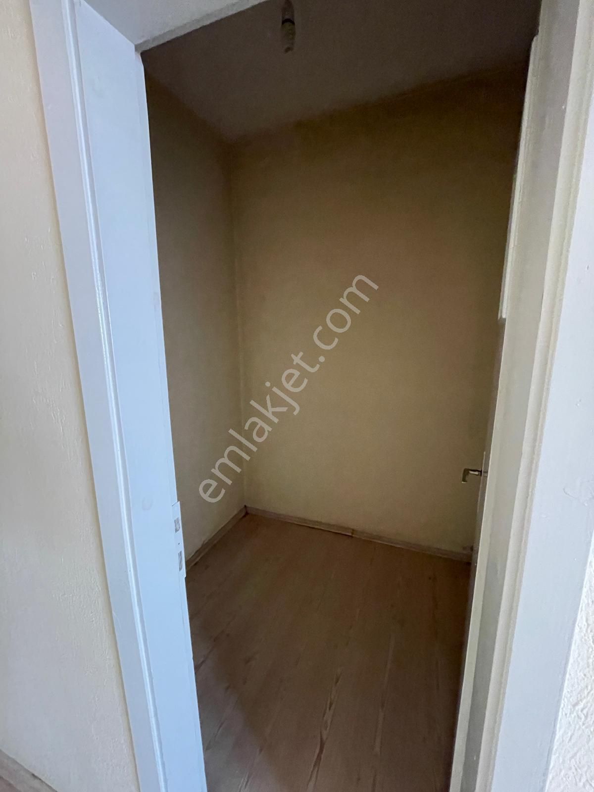 Afyon Üçok Emlaktan Dumlupınar Mah Fırsat 2+1 Mesken Tapulu Kelepir Daire - Görsel 11