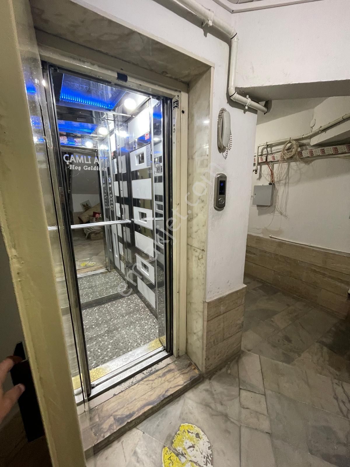 Afyon Üçok Emlaktan Dumlupınar Mah Fırsat 2+1 Mesken Tapulu Kelepir Daire - Görsel 4