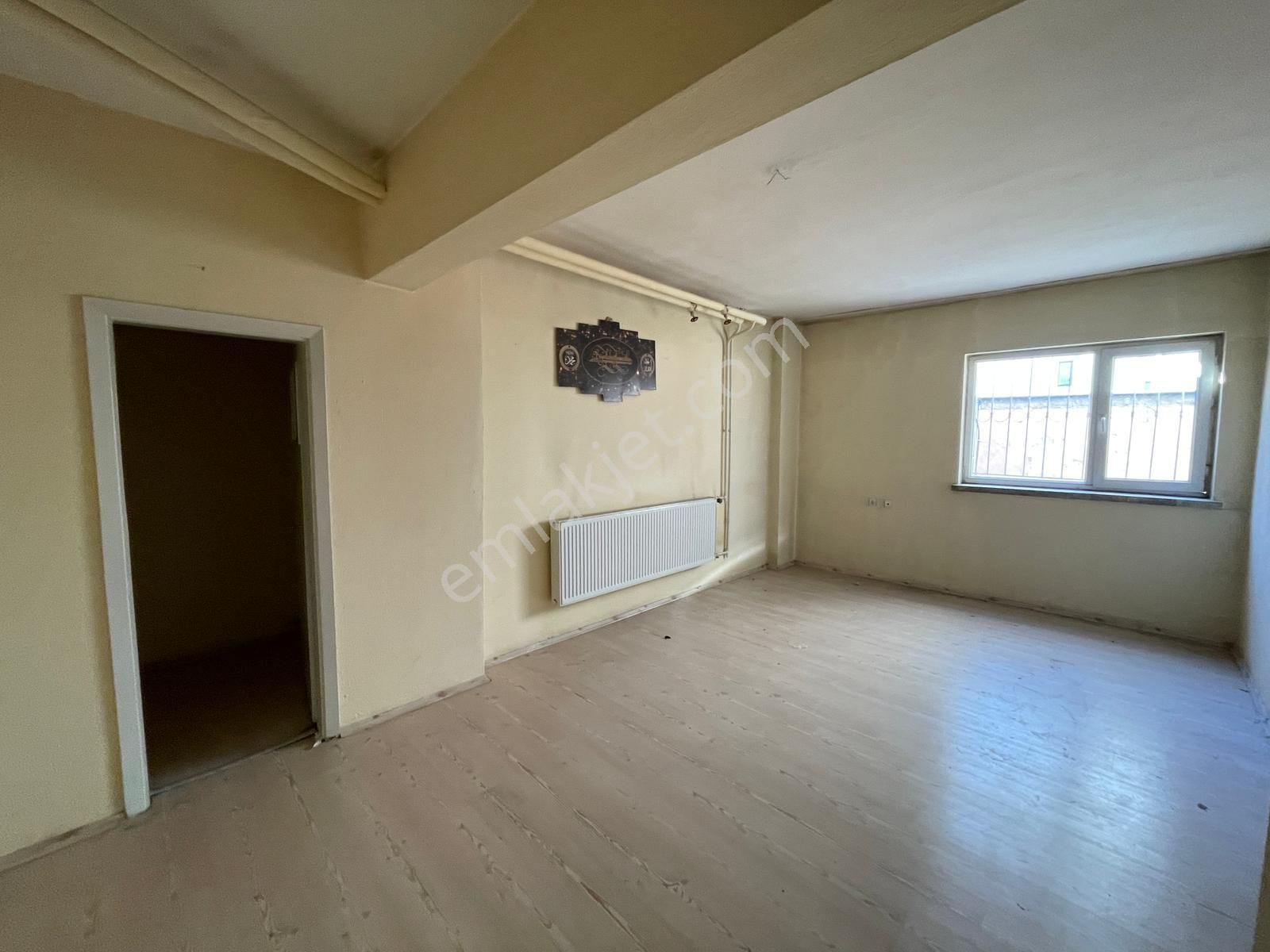 Afyon Üçok Emlaktan Dumlupınar Mah Fırsat 2+1 Mesken Tapulu Kelepir Daire - Görsel 12