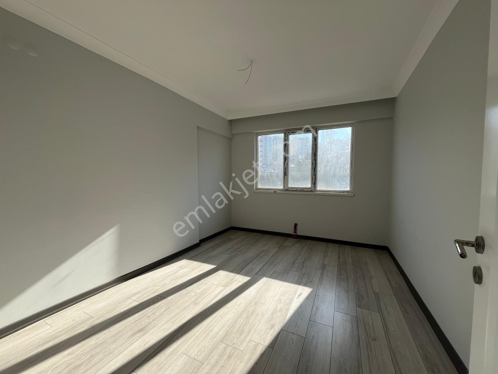 ▄vega▄boğaziçi Mahallesi Cadde Üzeri Sıfır Yapılı 3+1 Daire - Görsel 14