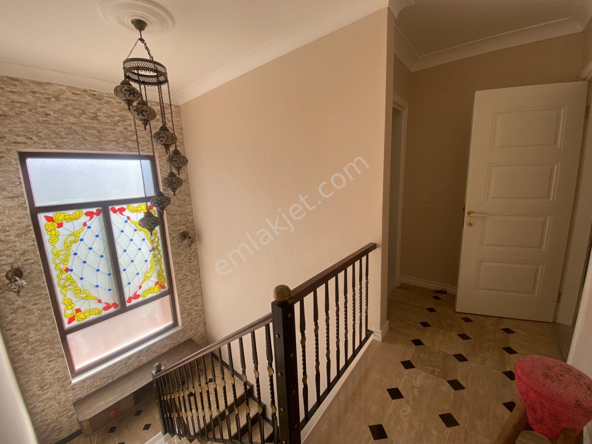 Balıkesir Ayvalık Ta Satılık Villa.denize 80 Metre Mesafede - Görsel 16