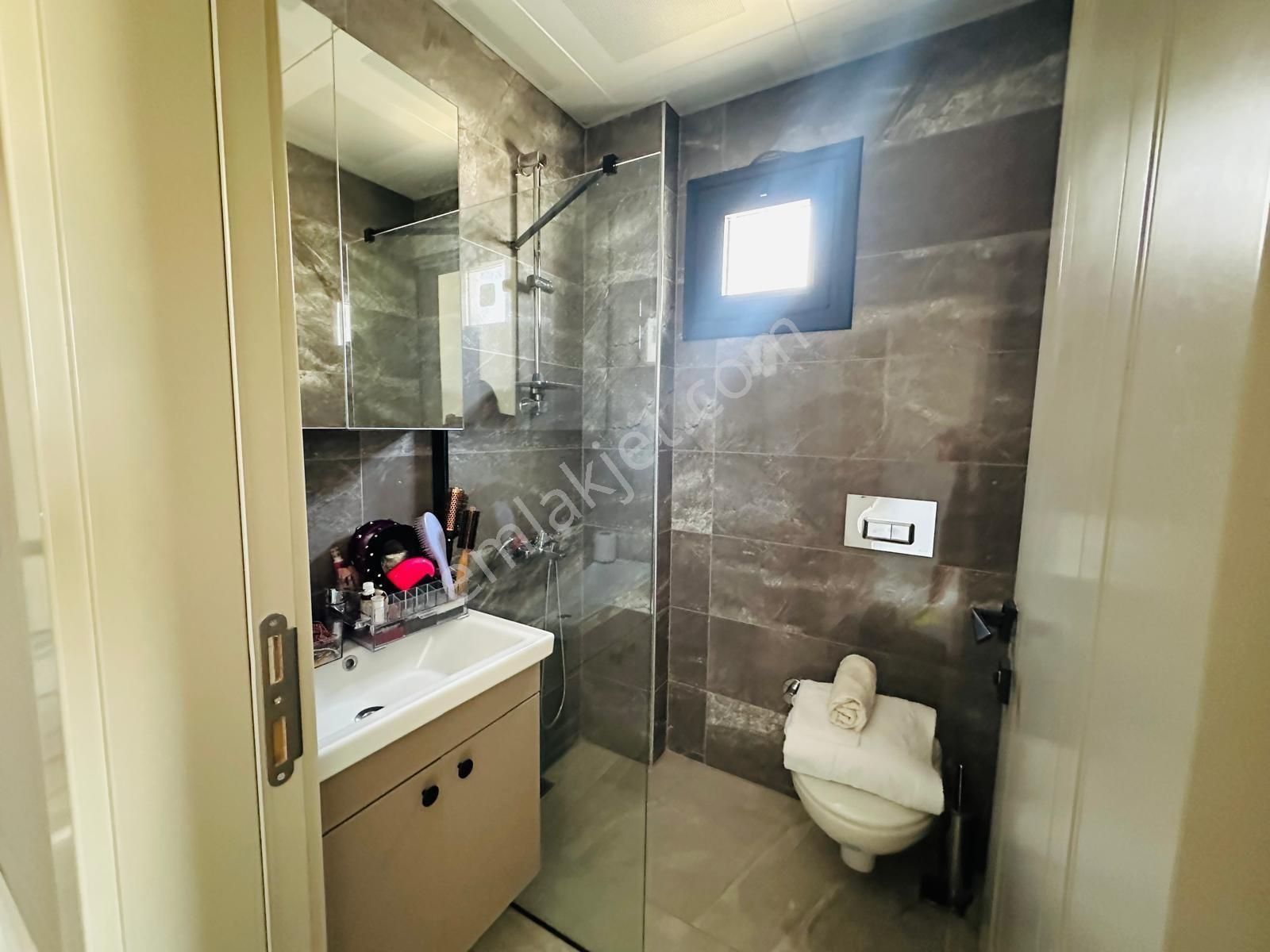 Milas Güllük Mahallesinde Satılık Müstakil Villa - Görsel 12