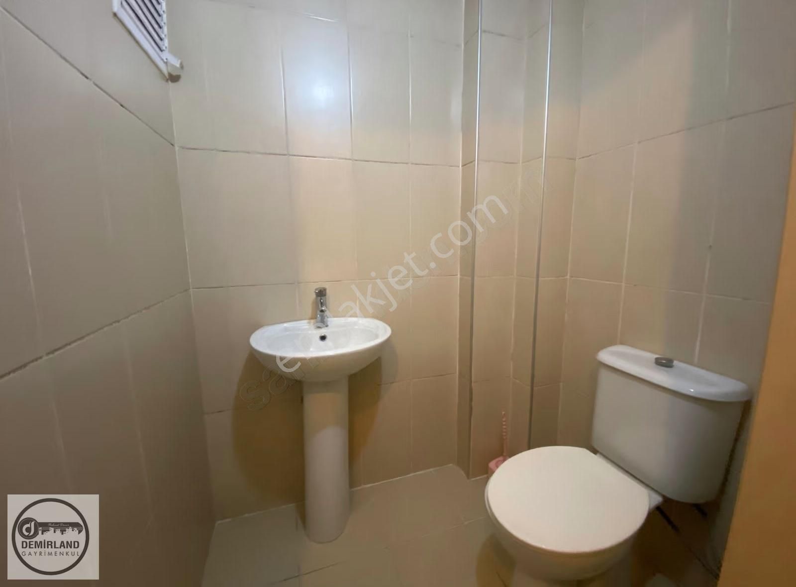 Demirland'dan Kiralık Fsm Bulvarında Kapalı Mutfaklı 1+1 Daire - Görsel 10
