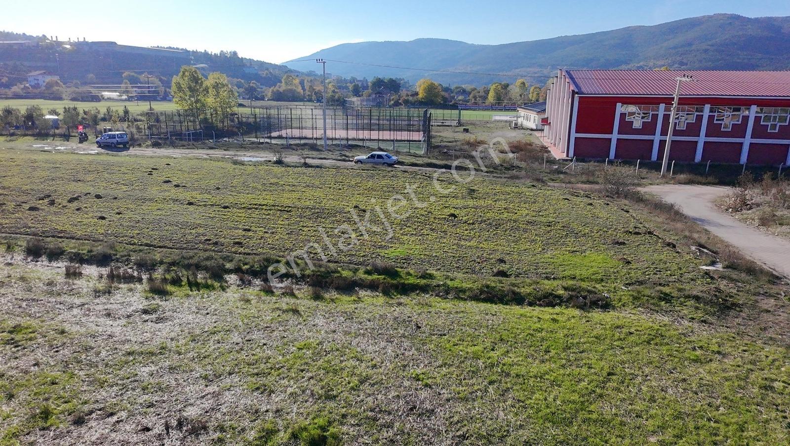 Mengen Stadı Yanı Güzel Konumda Köşe Parsel İmarlı Satılık Arsa - Görsel 10