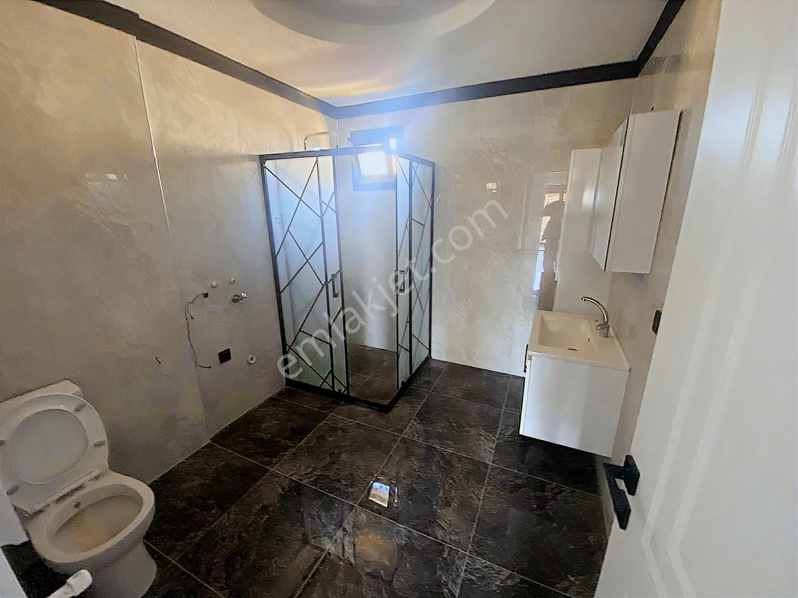 Rw Nefes'ten Altınova'da Denize Yürüme Mesafesinde 3+1 Villa - Görsel 18