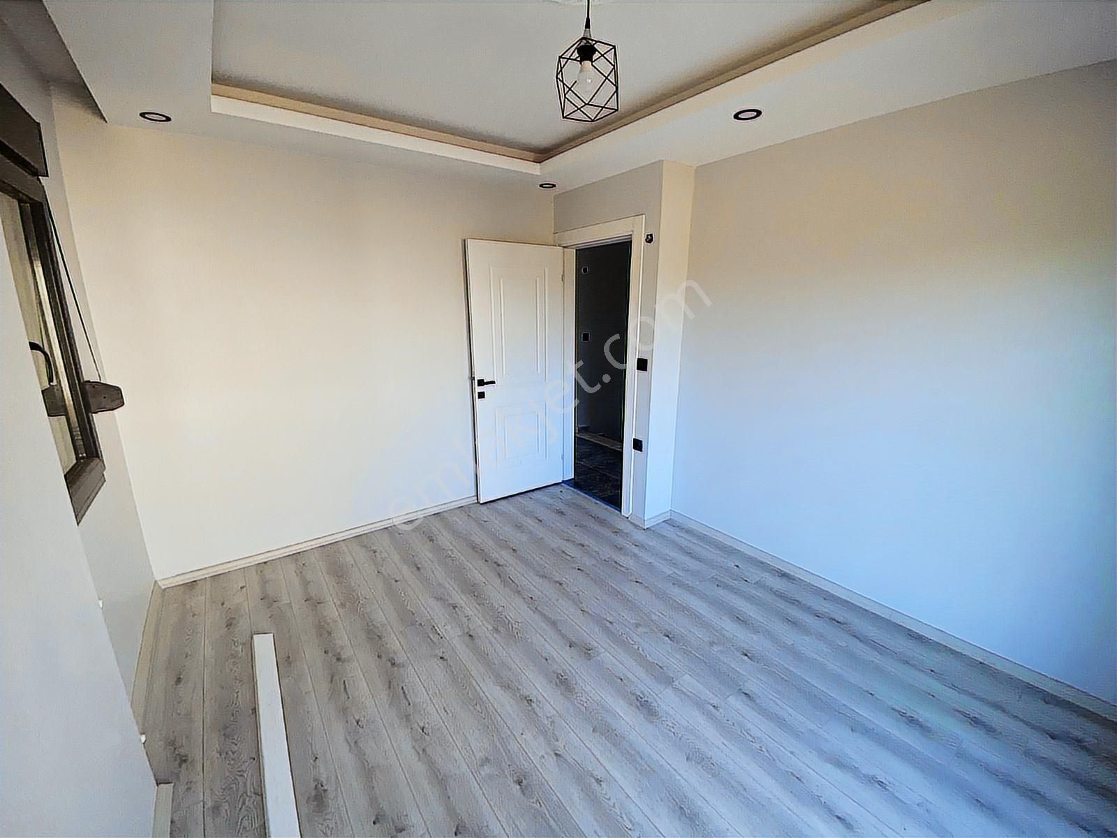 Rw Nefes'ten Altınova'da Denize Yürüme Mesafesinde 3+1 Villa - Görsel 13