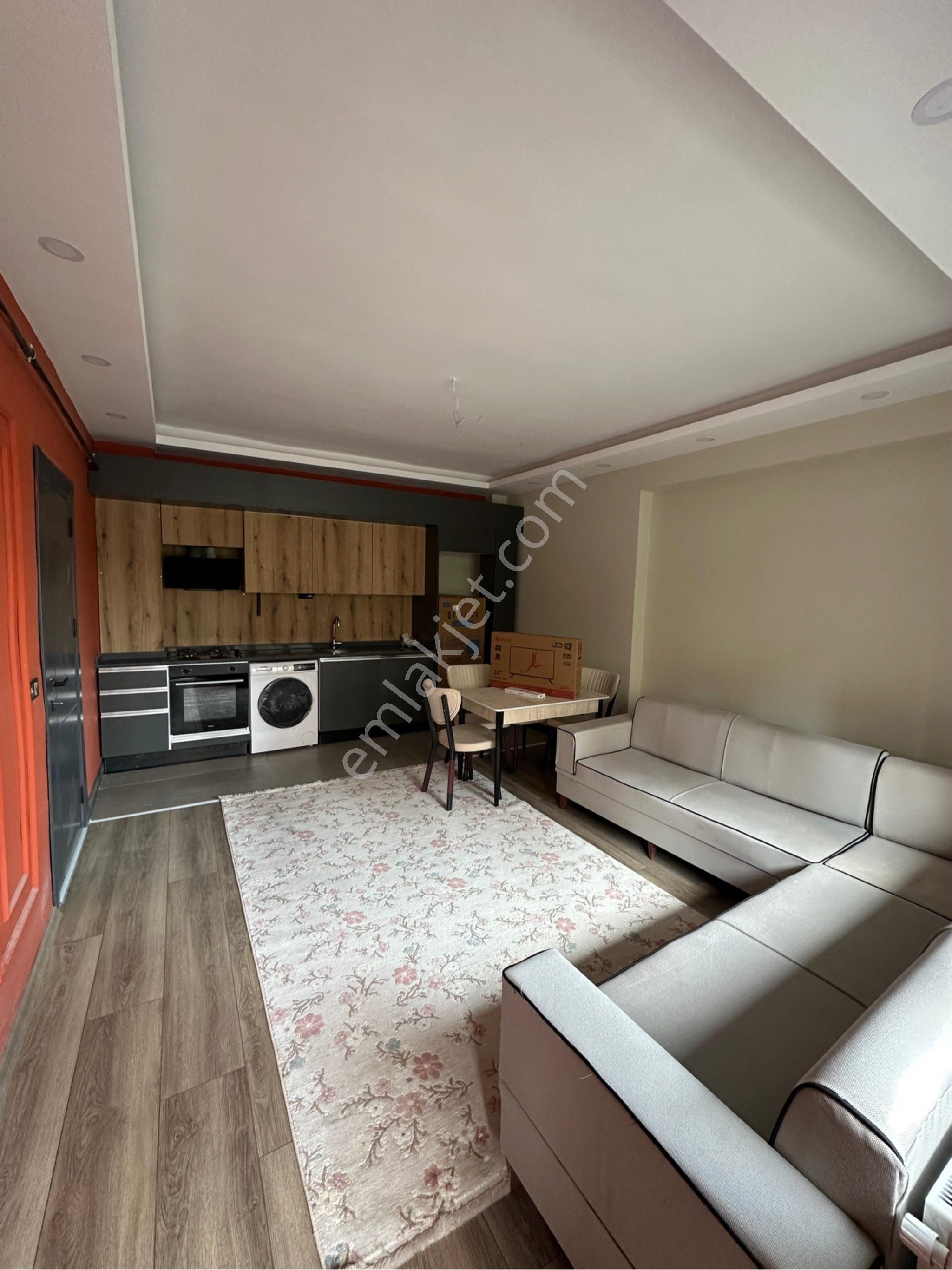 Kiralık Full Eşyalı Daire Çözüm Emlak’ta - Görsel 14